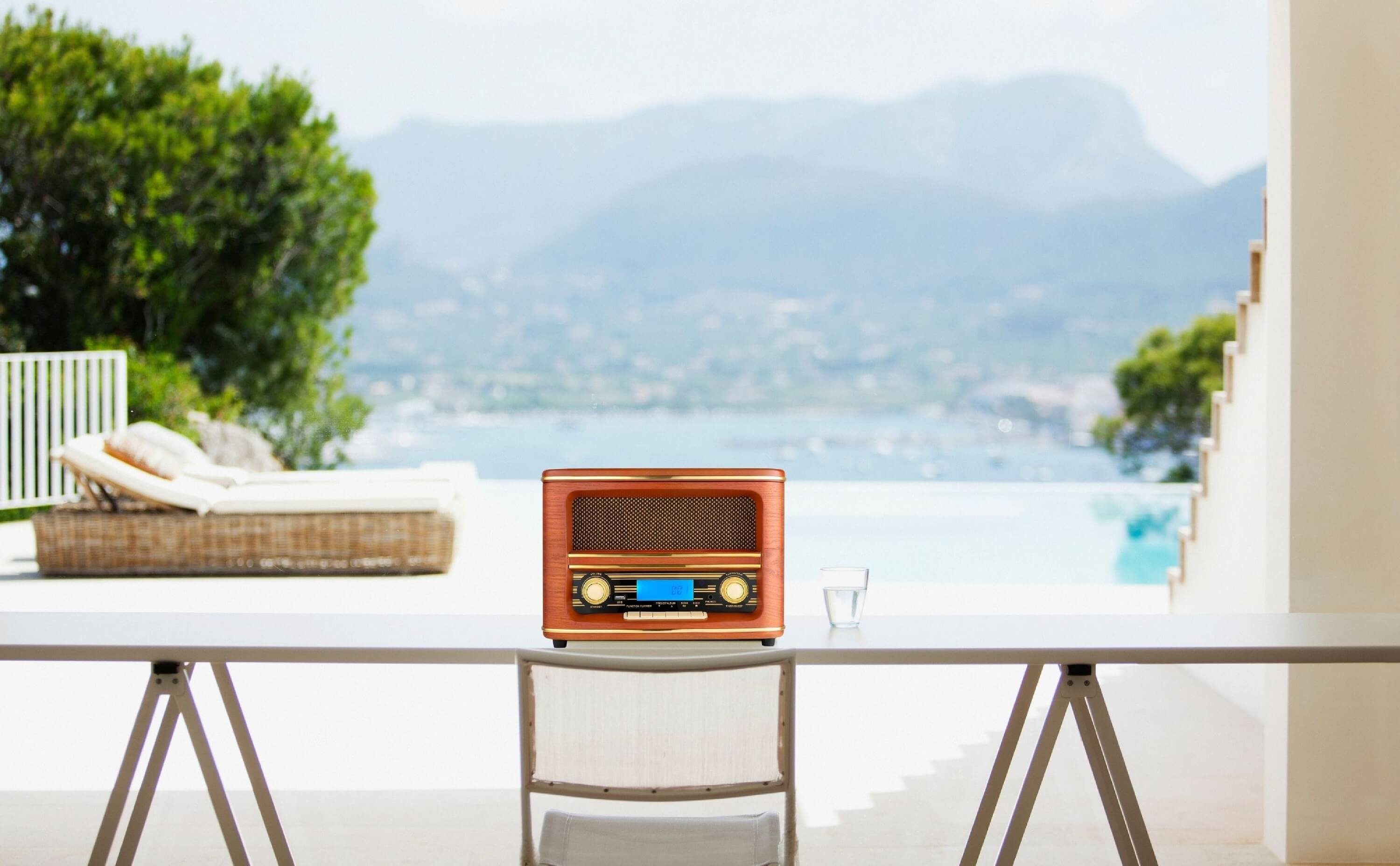 Cyberlux CL-3050 Multifunktionsspieler (keins, Bluetooth, Retrodesign, LCD-Display, Bluetooth) – Bild 3 von 5