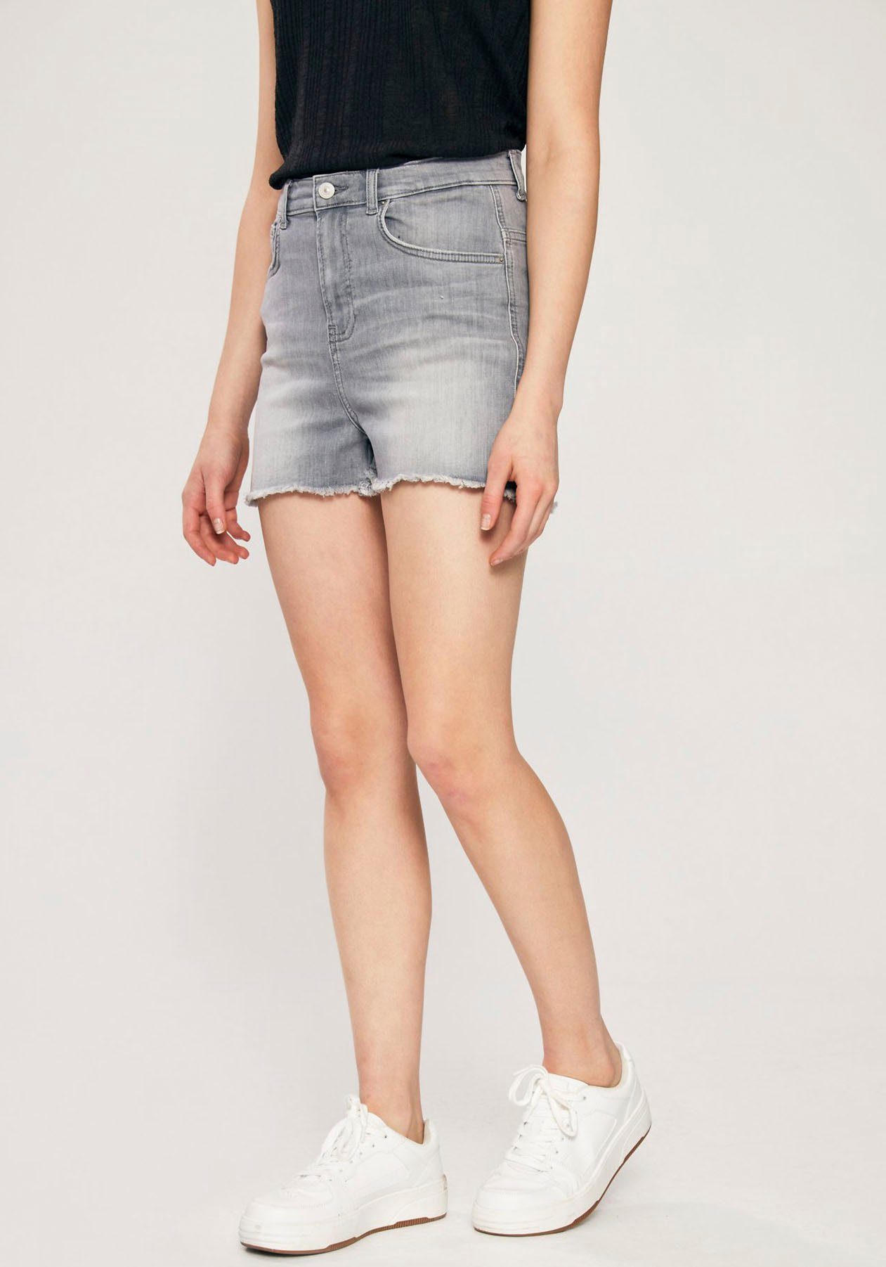 Graue Jeans Shorts online kaufen | OTTO