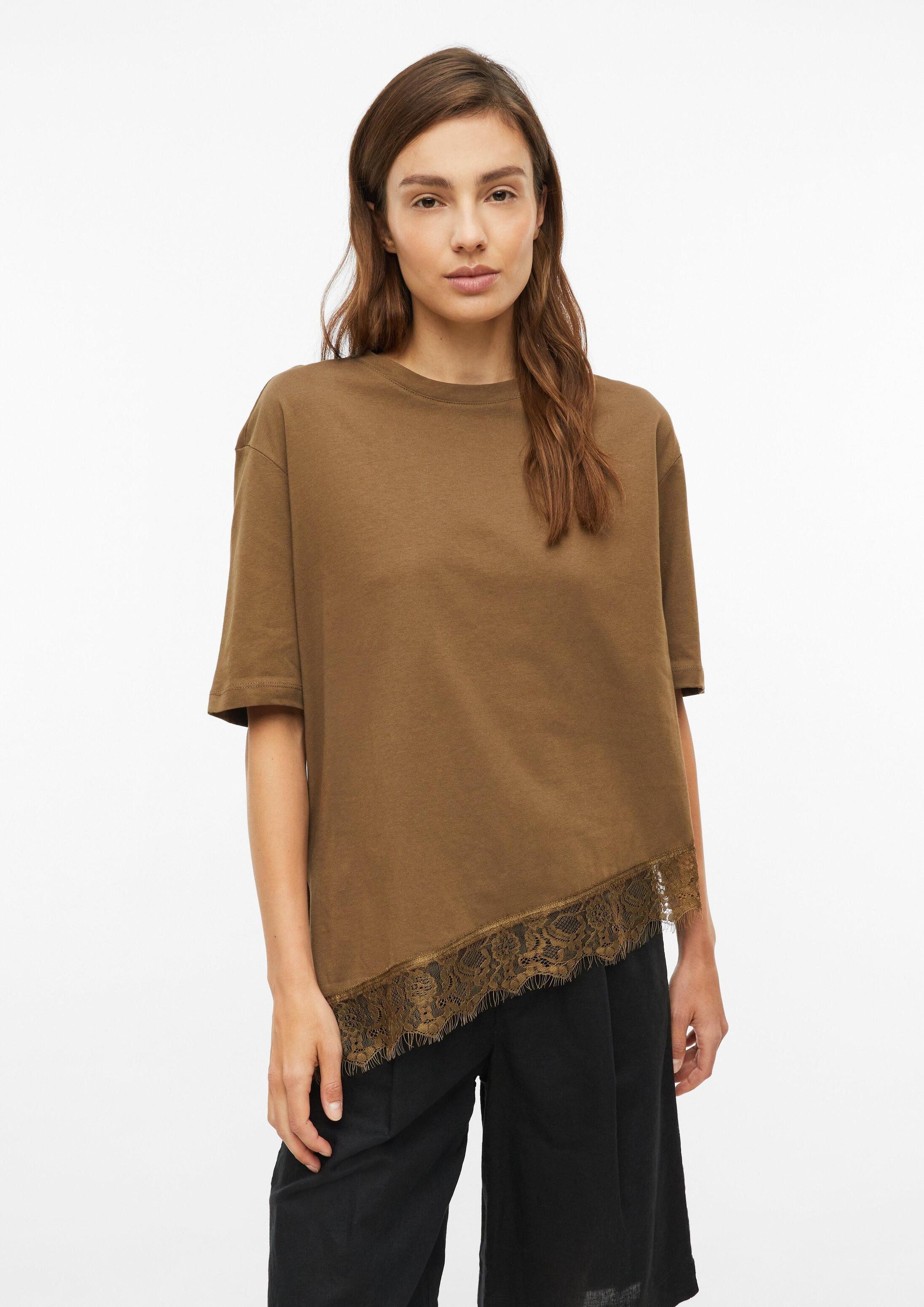 s.Oliver Kurzarmshirt T-Shirt T-Shirt mit asymmetrischem Spitzensaum