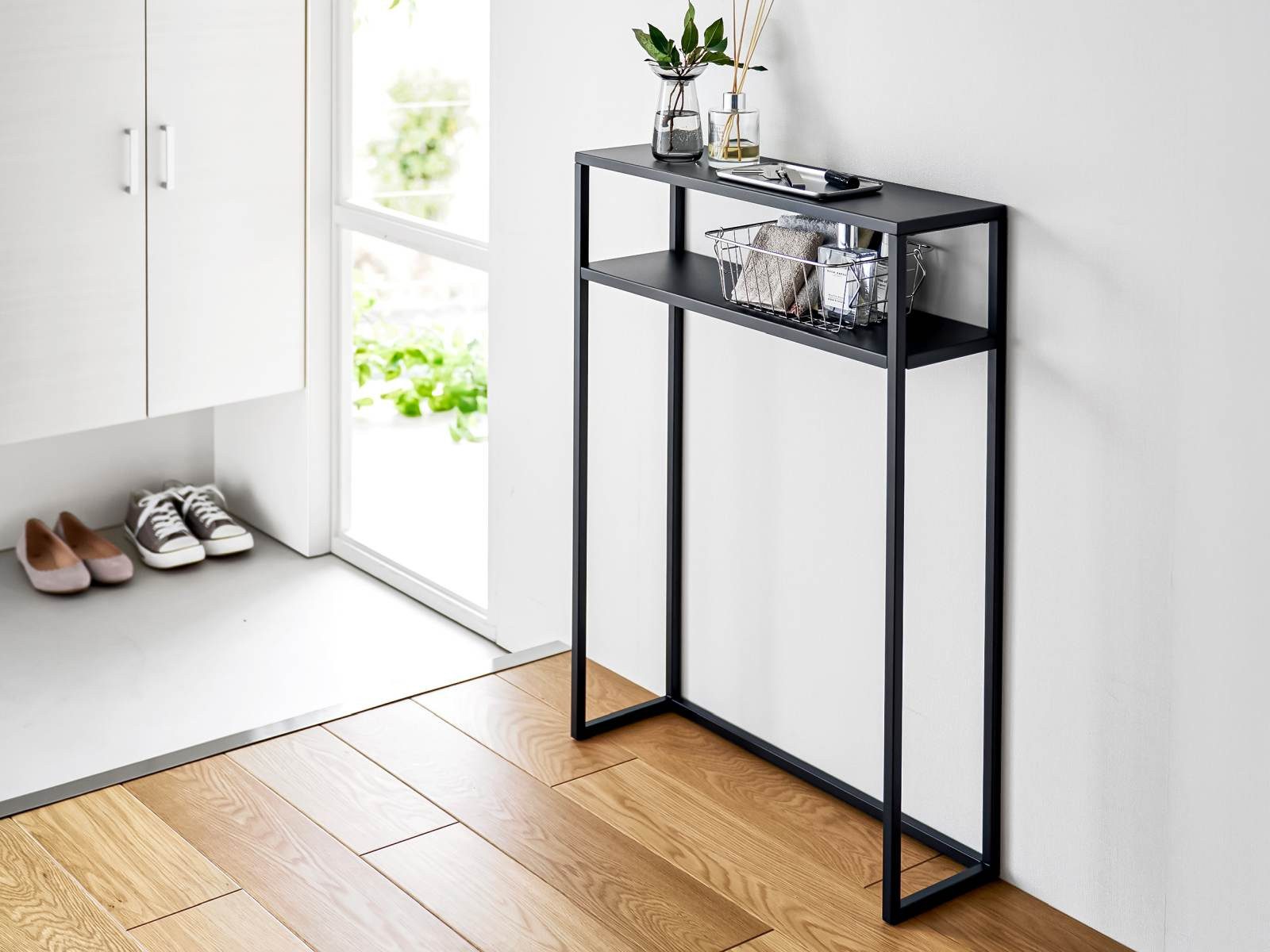 Yamazaki Konsolentisch Tower Ablagetisch Beistelltisch mit 2. Regalebene, Beistelltisch schmal, Flurtisch