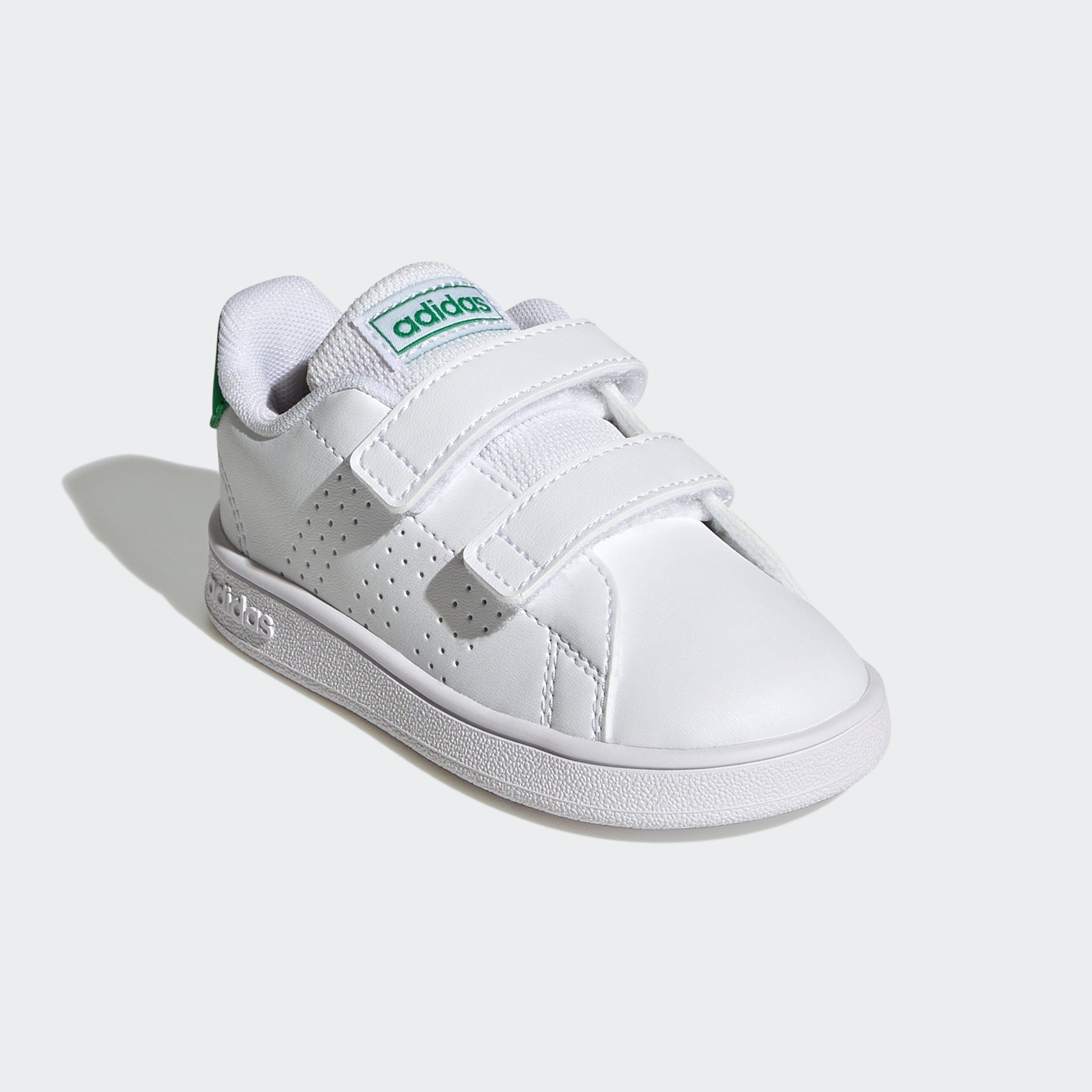 Black LIFESTYLE / Sportswear Design auf / den HOOK-AND-LOOP ADVANTAGE des TWO Core adidas Spuren Green Cloud Sneaker White adidas Smith COURT Stan