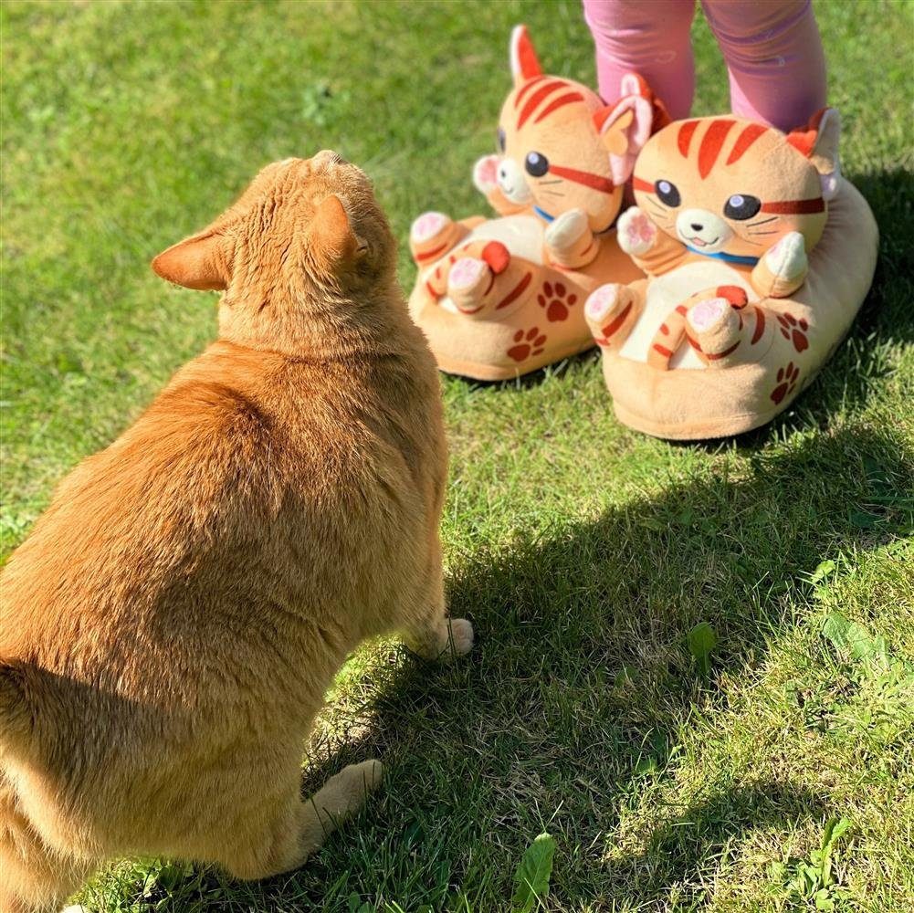 Corimori Tier Pantoffeln für Kinder Einheitsgröße 25-33,5 Plüsch Hausschuhe (Packung, Geschenk) EU Einheitsgröße 25-33,5 Leeroy der Kater für Kinder, Jungen, Mädchen
