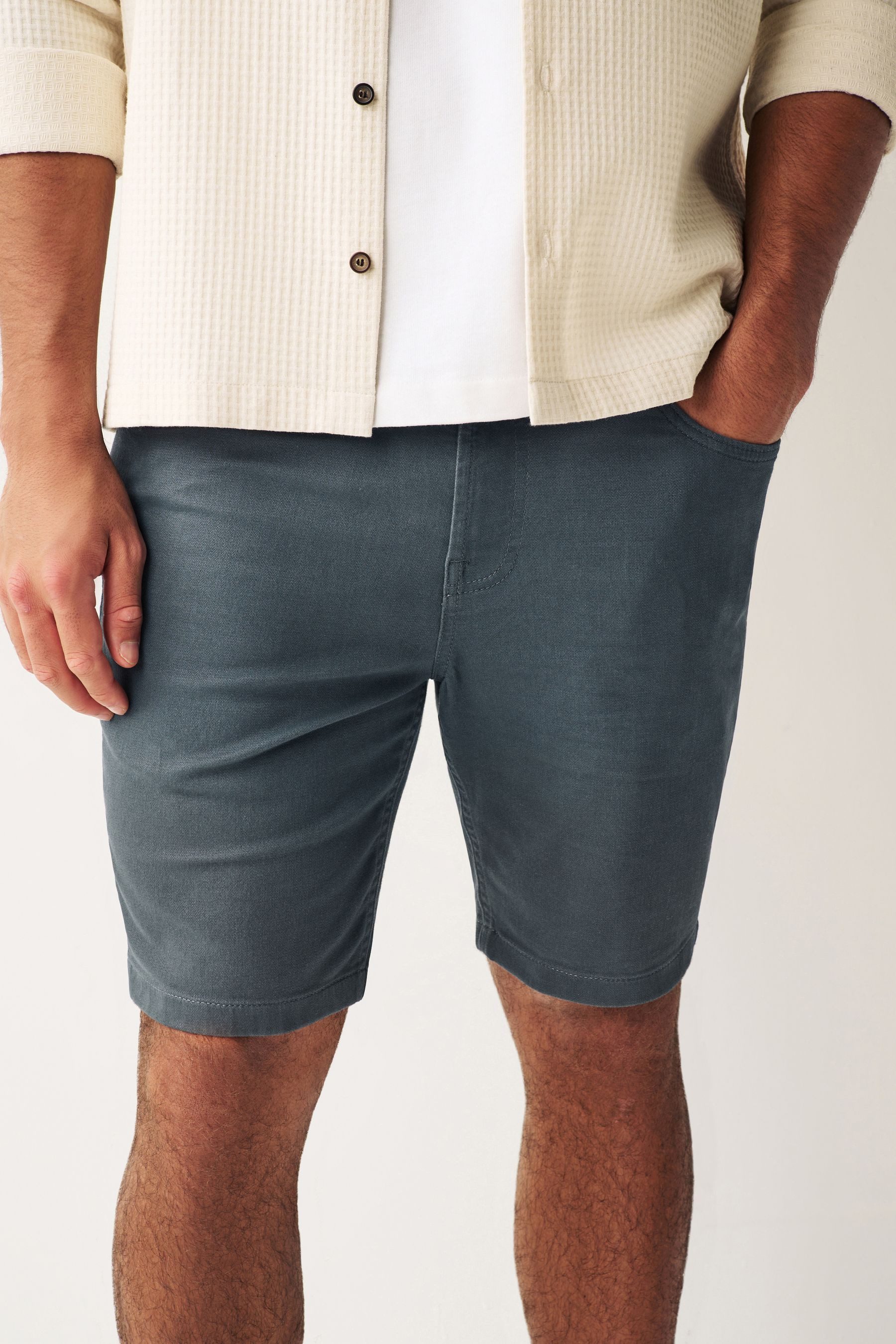 Next Chinoshorts Bermudashorts aus weichem Material günstig online kaufen