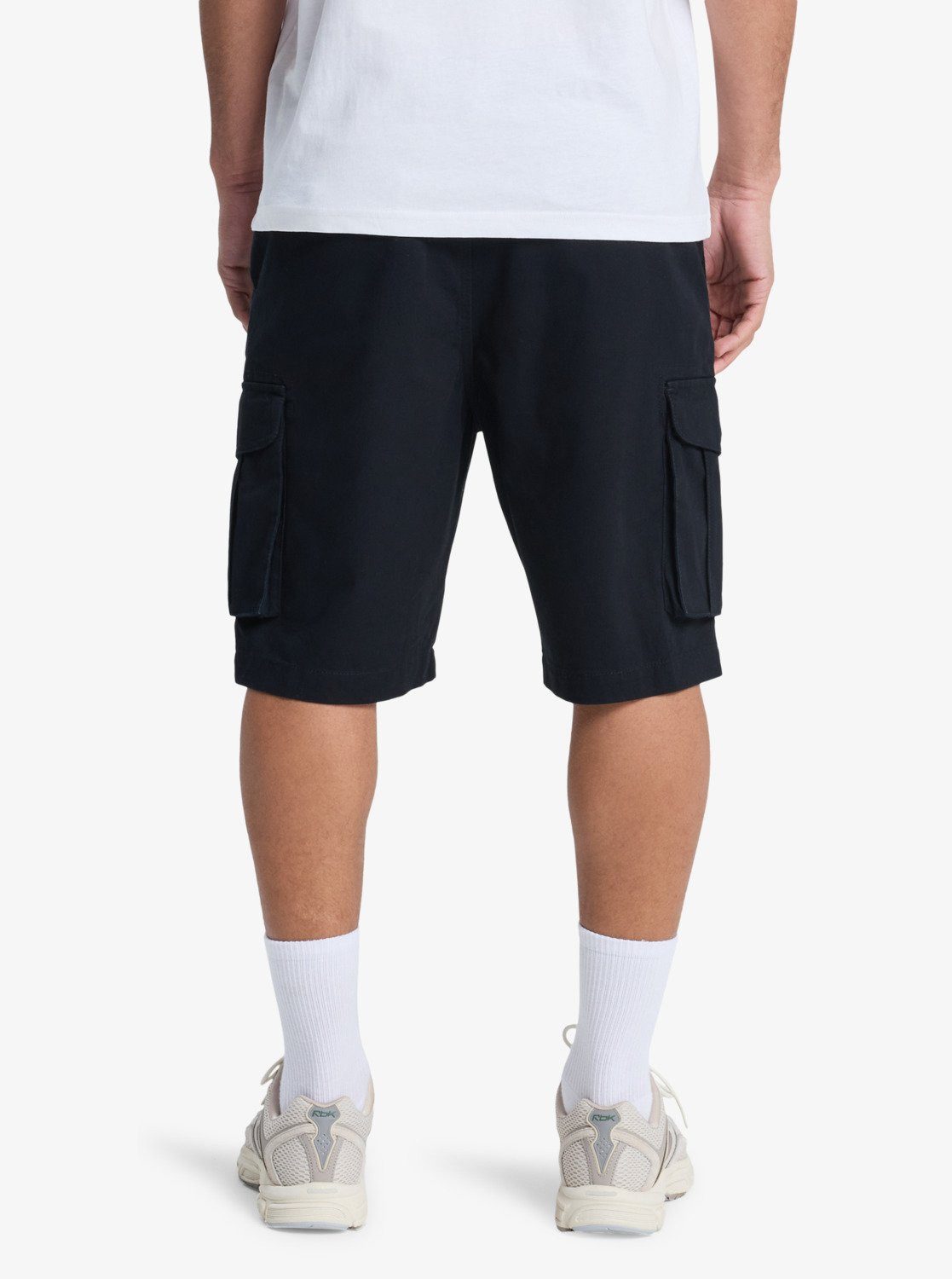 Quiksilver Cargoshorts MW CARGO SHORT mit praktischem Charakter, aus Baumwolle und Elasthan