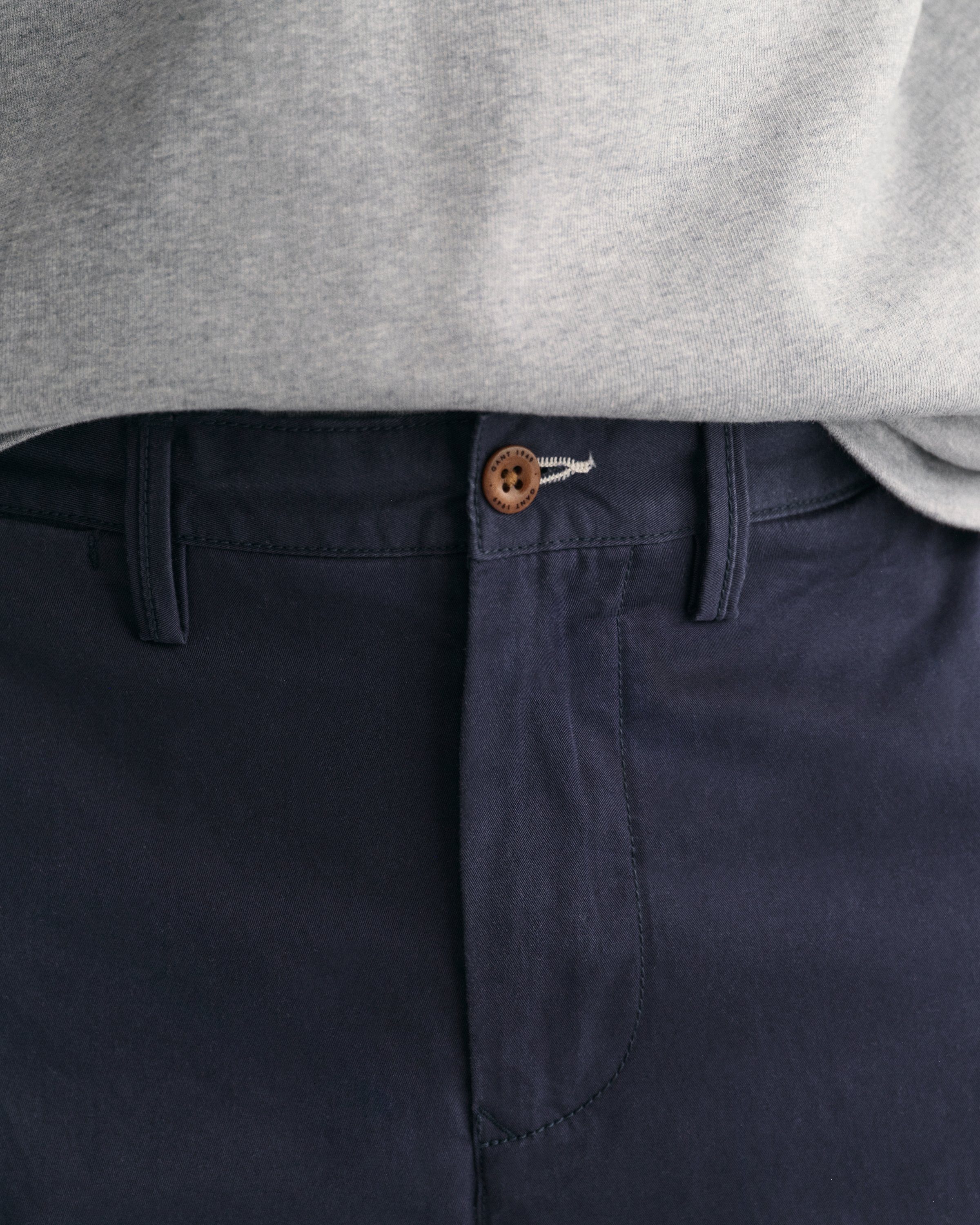 Gant Chinohose REGULAR TWILL CHINOS Regumit gefütterten Seitentaschen