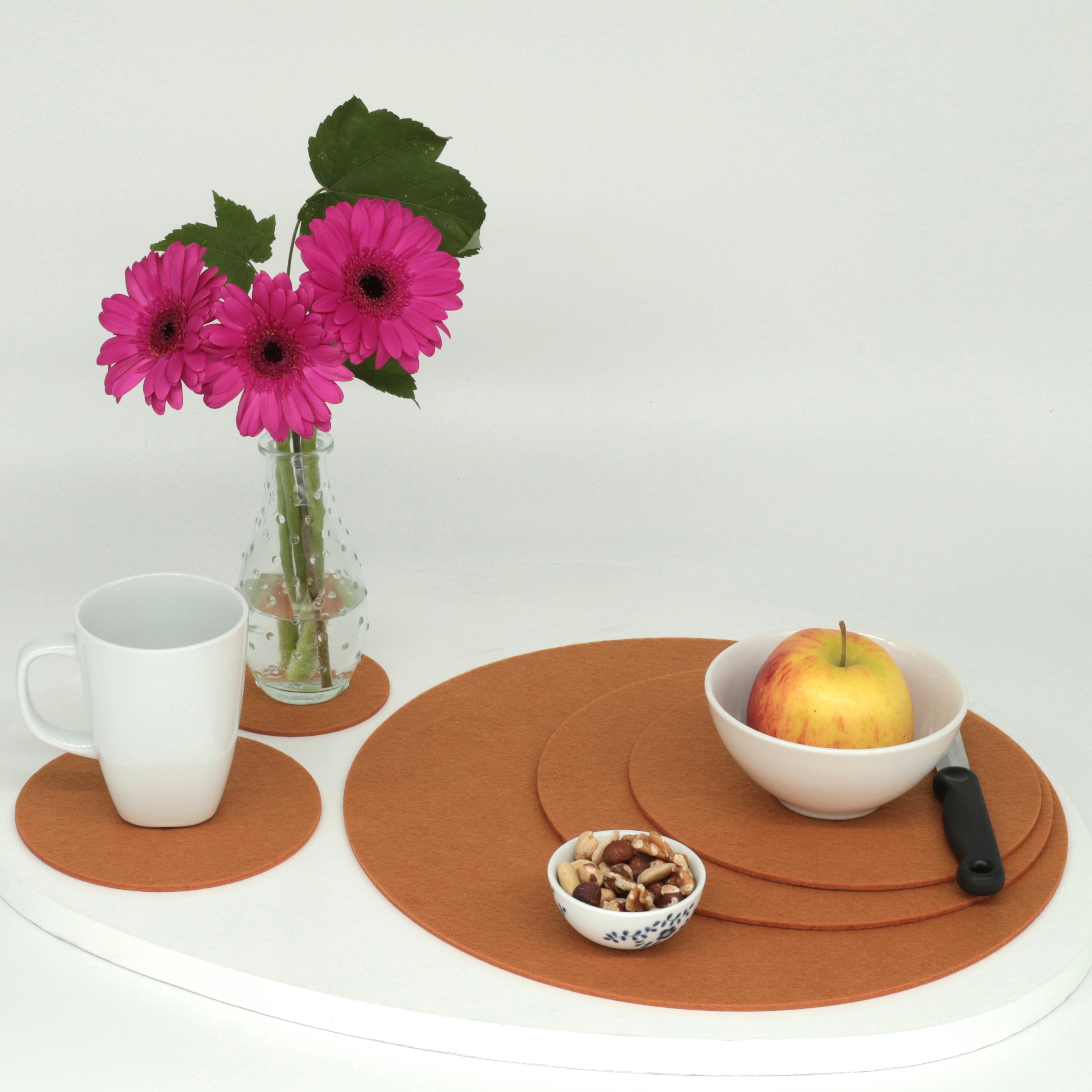 BIASTO Getränkeuntersetzer Runder Filz-Untersetzer, Scheibe, Größenwahl, Farbwahl, Zubehör für Gläser, Vasen, Tassen, Teller, Tische, Gläser, Weingläser, Cocktails, Flaschen, Schalen, Tischdeko, Blumentopf, Inhalt: jeweils 1 Stück, einfach Mix mischen und Wunschkombination bestellen.