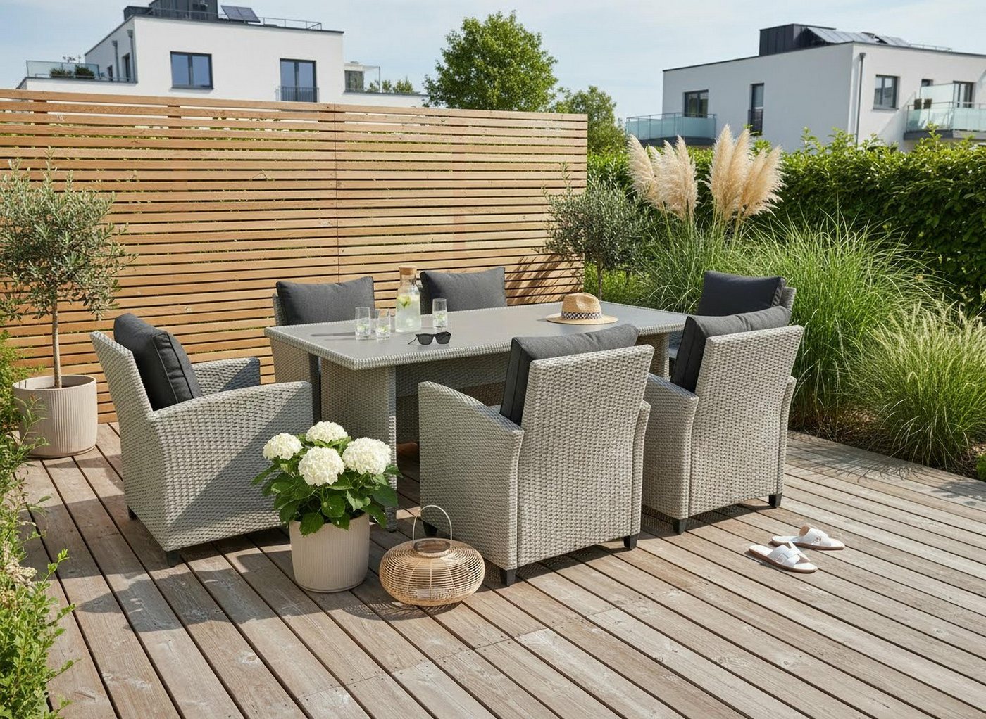 KONIFERA Garten-Essgruppe Amsterdam, (Set, 19-tlg., 6x Sessel, 6x Sitzauflagen, 6x Rückenauflagen, 1x Tisch), bestehend aus 6 Sesseln, 12 Sitz- und Rückenkissen und 1 Tisch