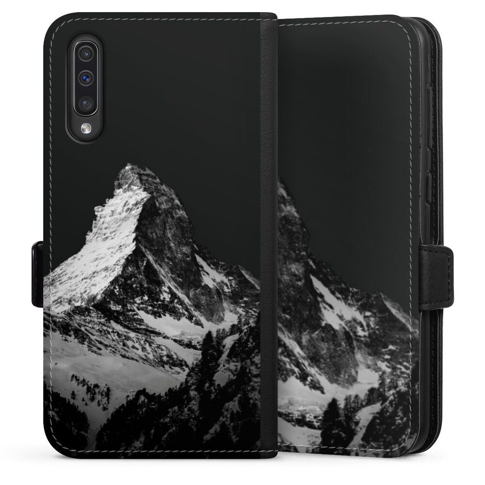 DeinDesign Handyhülle Berg Schnee Alpspitze Snow Capped Mountains Grayscale, Samsung Galaxy A30s Hülle Handy Flip Case Wallet Cover