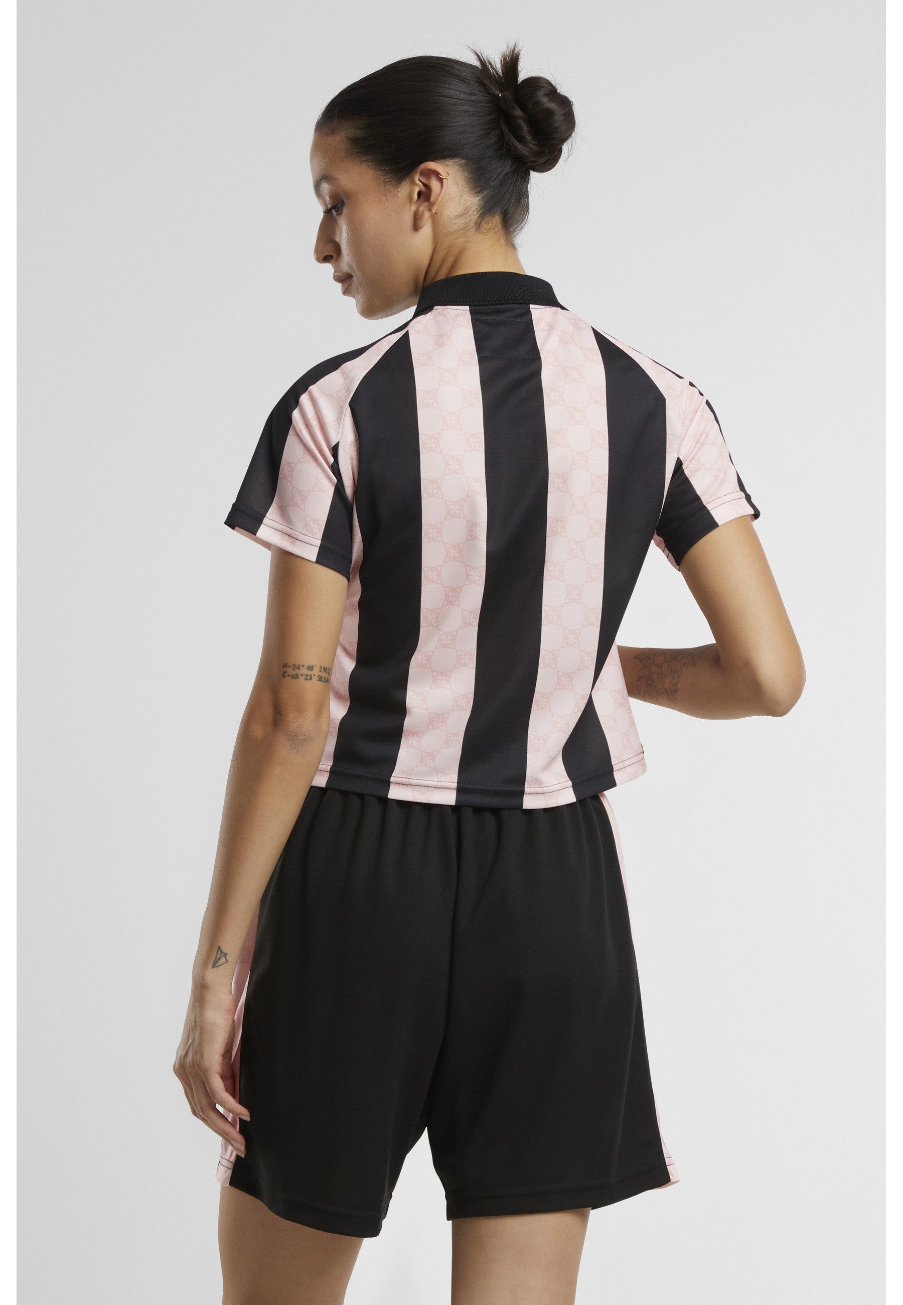 PEQUS Langarmhemd PEQUS PEQUS Football Logo Shirt (1-tlg)
