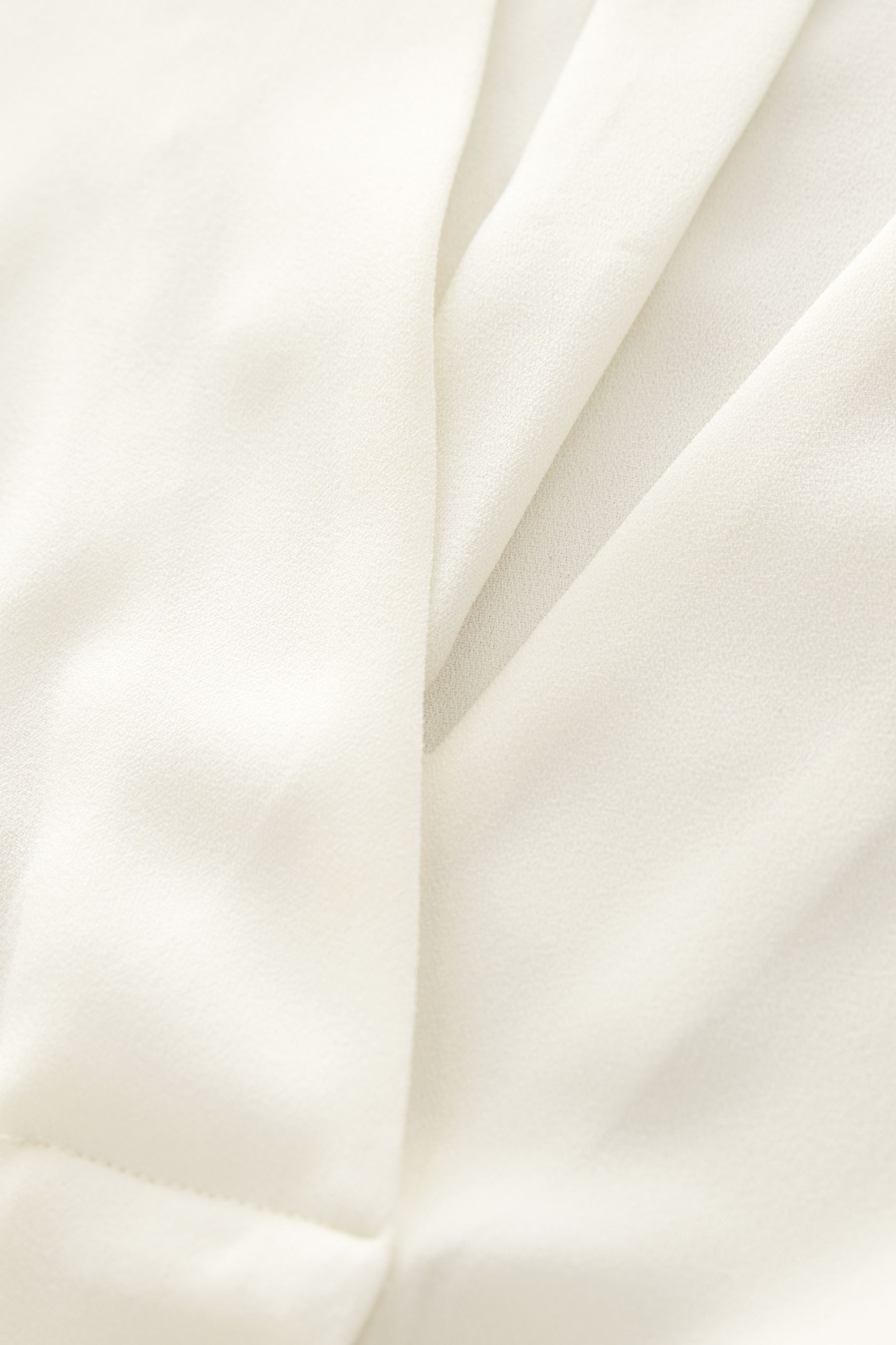 Next Kurzarmbluse Relaxed Fit Schlupfbluse mit V-Ausschnitt (1-tlg)