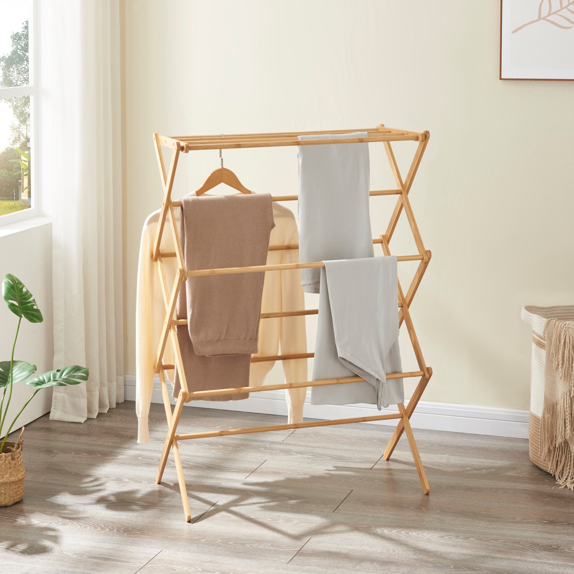 en.casa Wäscheständer, »Grinau« faltbar Bambus 128 x 72 x 44 cm