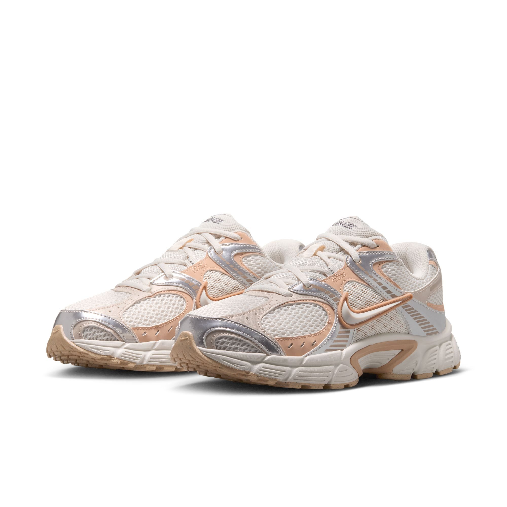 Nike Sportswear Nike V5 RNR Sneaker inspiriert vom Design des Y2K Nike Vomero 5