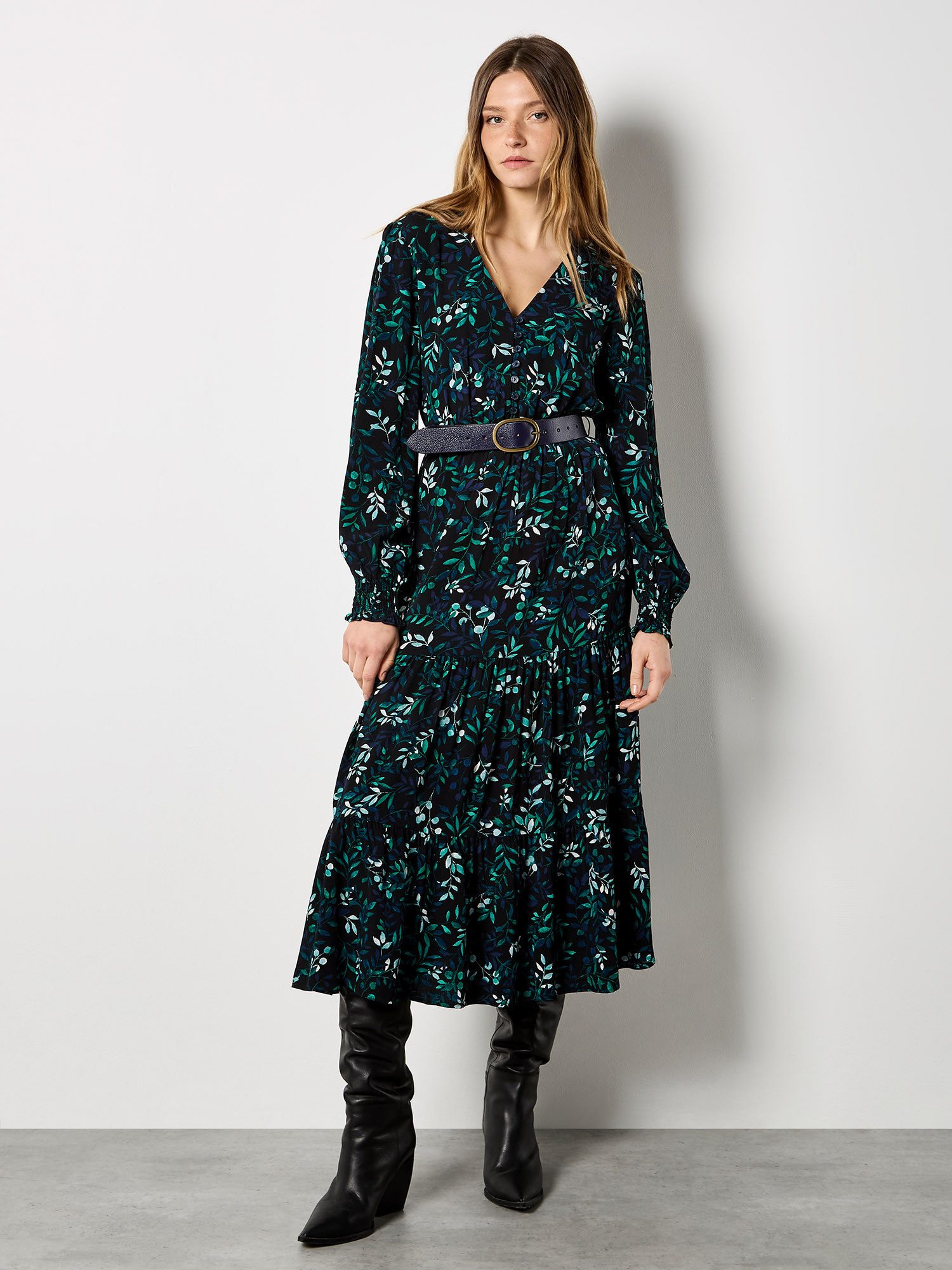 Apricot Druckkleid Midikleid (2-tlg) mit Stufen und Blattmuster günstig online kaufen