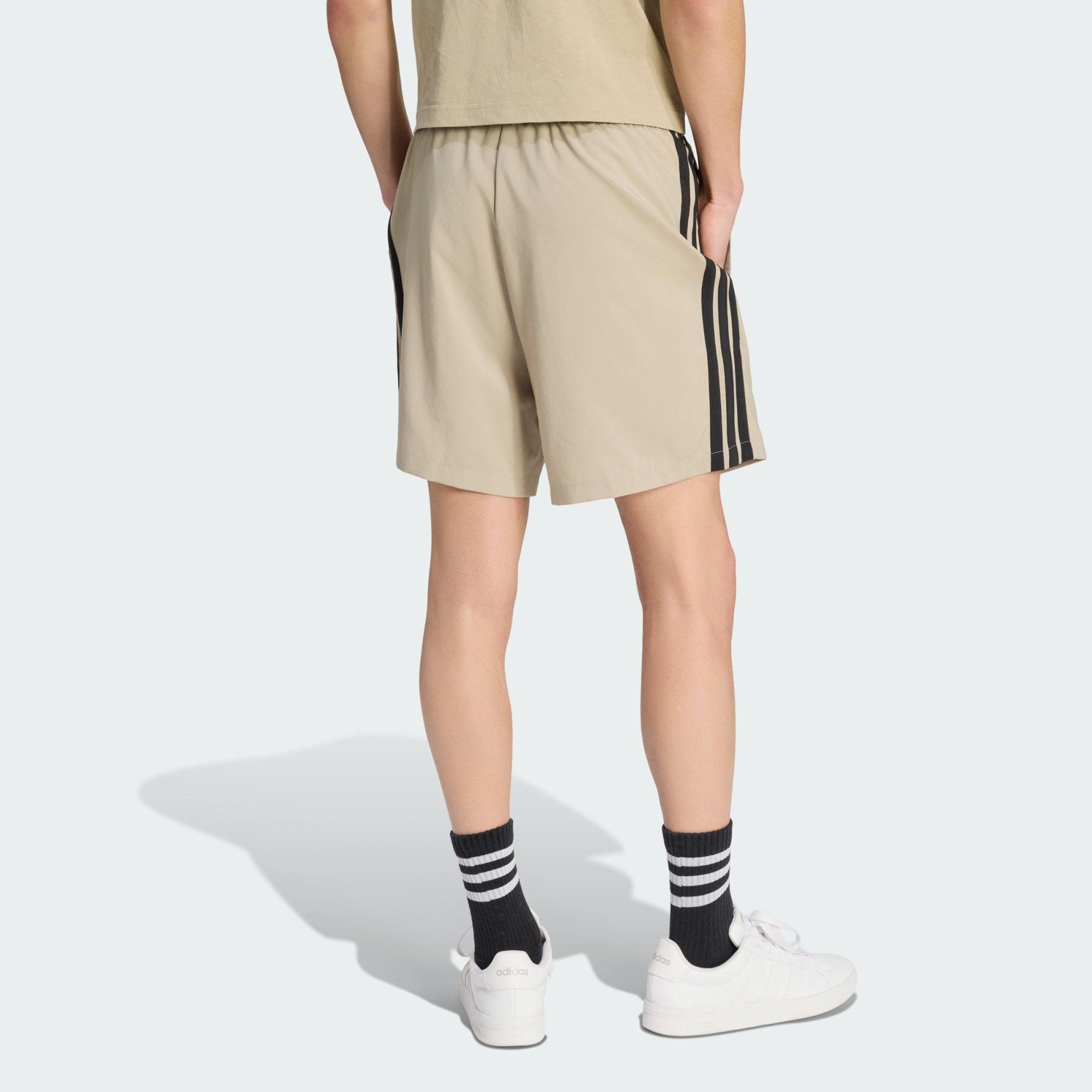 adidas Sportswear Shorts ESSENTIALS 3-STREIFEN CHELSEA SHORTS (1-tlg) günstig online kaufen