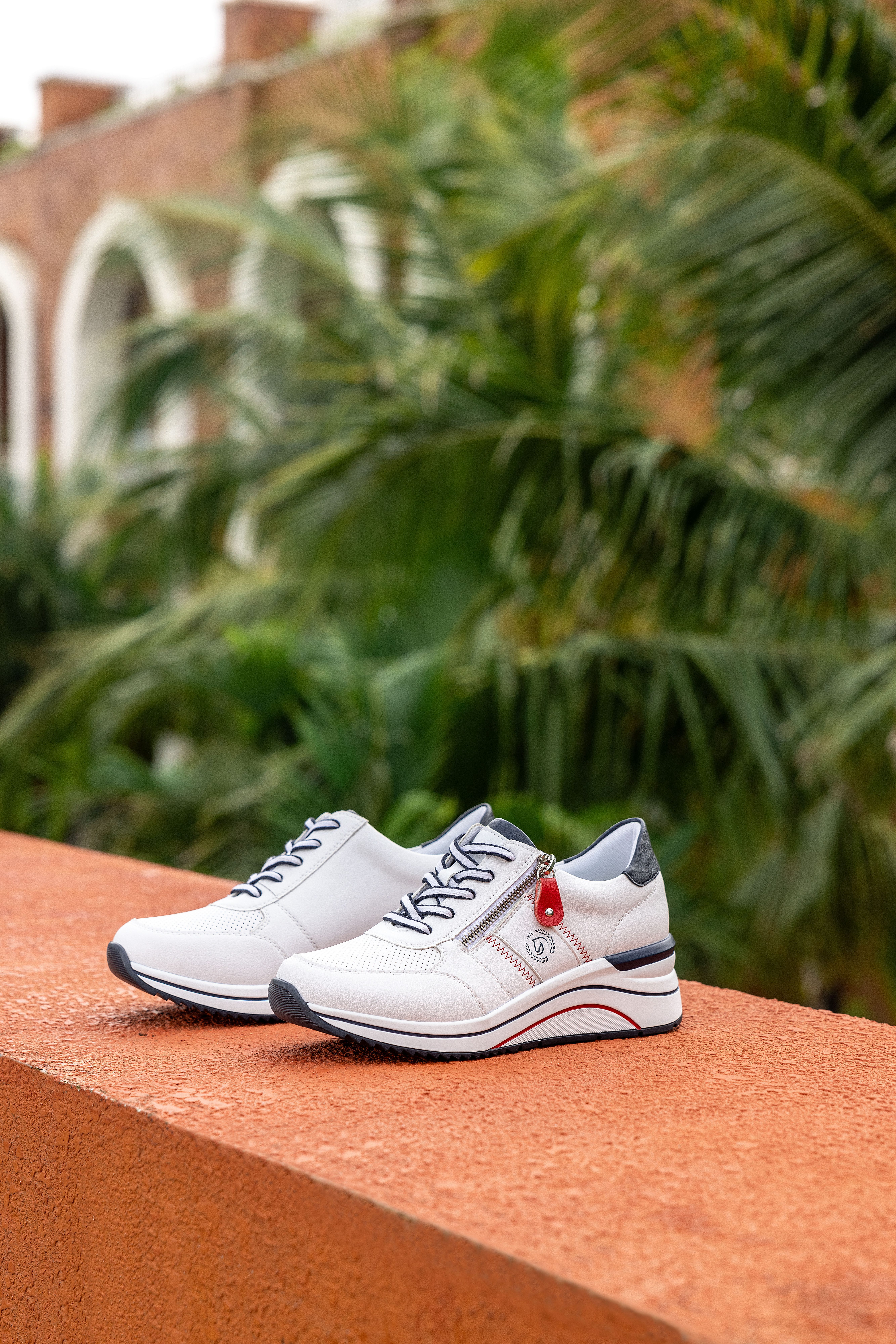 Remonte Keilsneaker, Freizeitschuh, Halbschuh, Schnürschuh mit Schaftrandpo günstig online kaufen