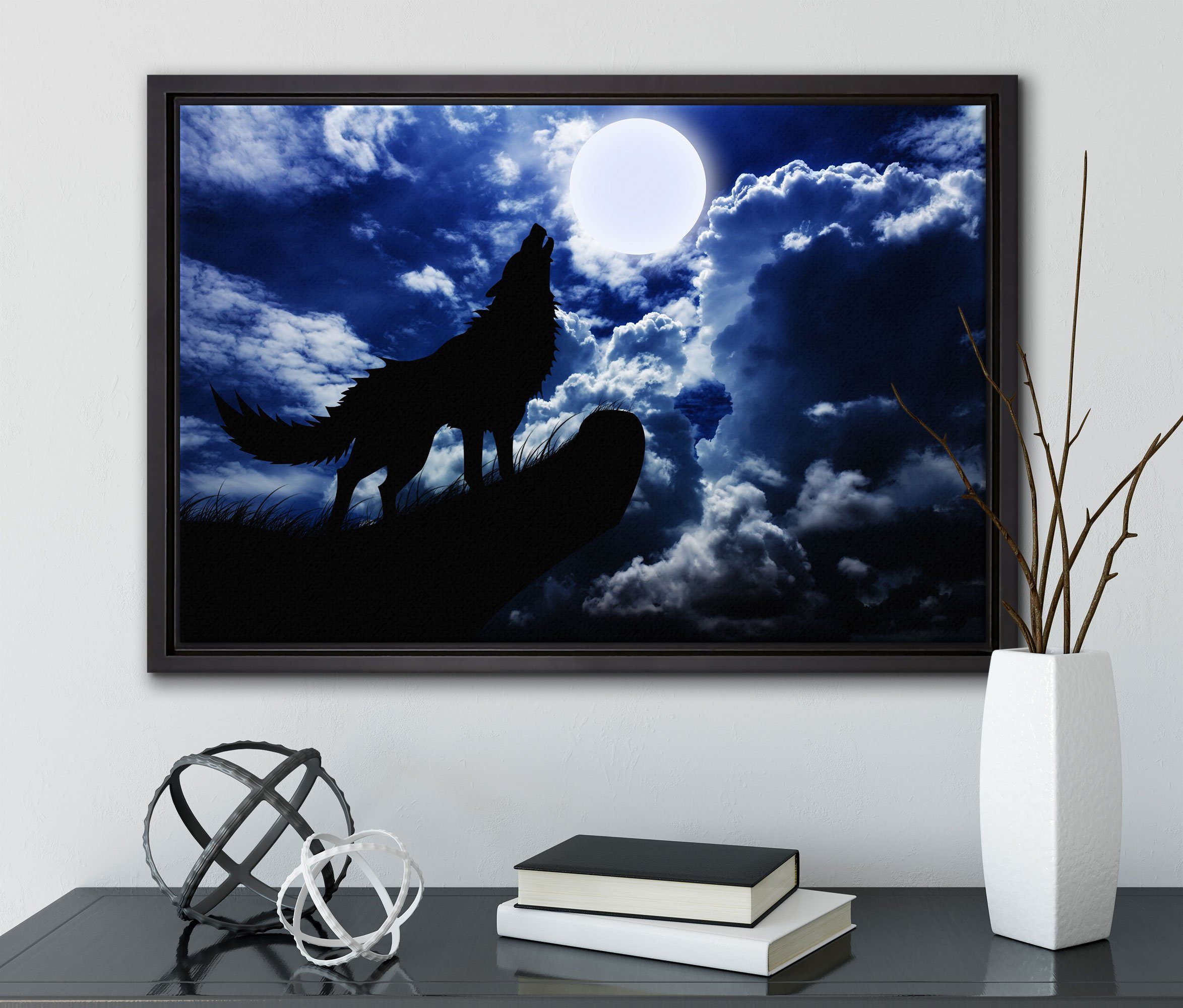 Pixxprint Leinwandbild Wolf im Mondschein, in inkl. einem Zackenaufhänger St), (1 gefasst, Leinwandbild bespannt, Wanddekoration fertig Schattenfugen-Bilderrahmen