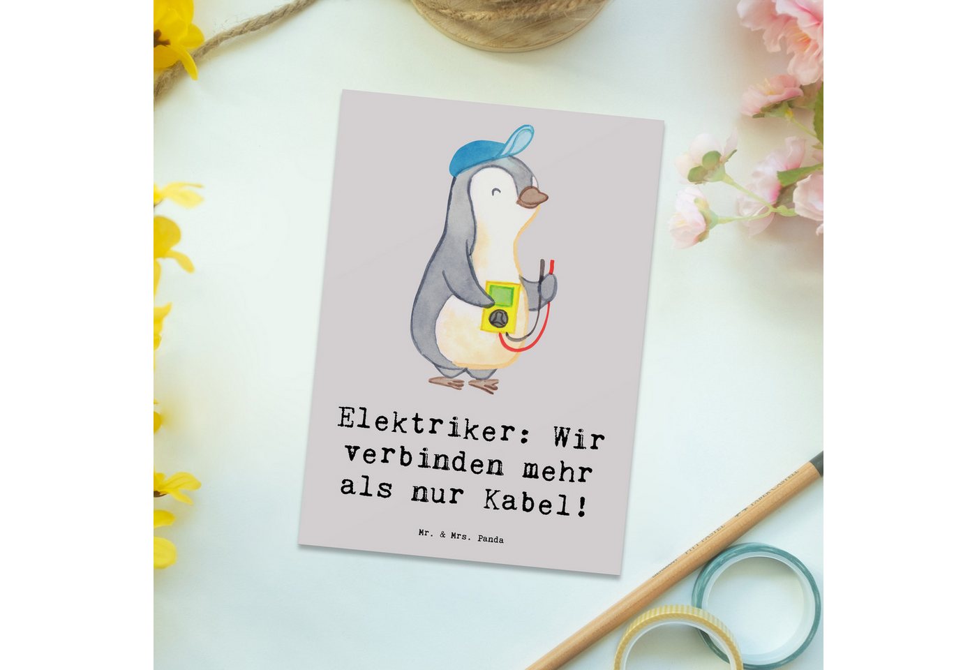 Thumbnail - Mr. & Mrs. Panda Postkarte Elektriker Verbindungen - Grau Pastell - Geschenk, Rolle des Elektrik, Matte Rückseite