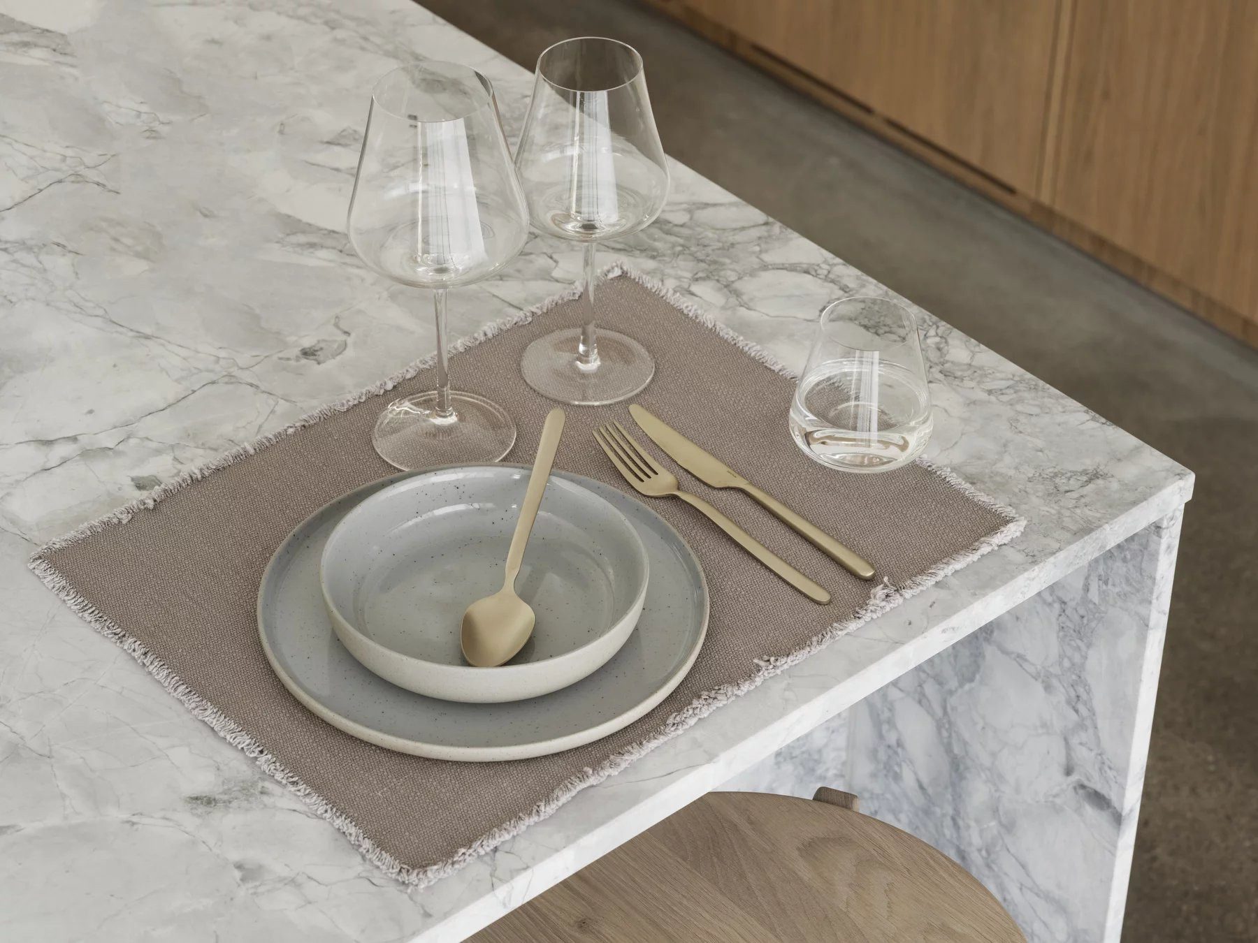 blomus Glas -BELO- Designer-Trinkgläser im 4er-Set aus mundgeblasenem Glas, Glas, 280 ml, mundgeblasen, Geschliffener Rand, Spülmaschinengeeignet