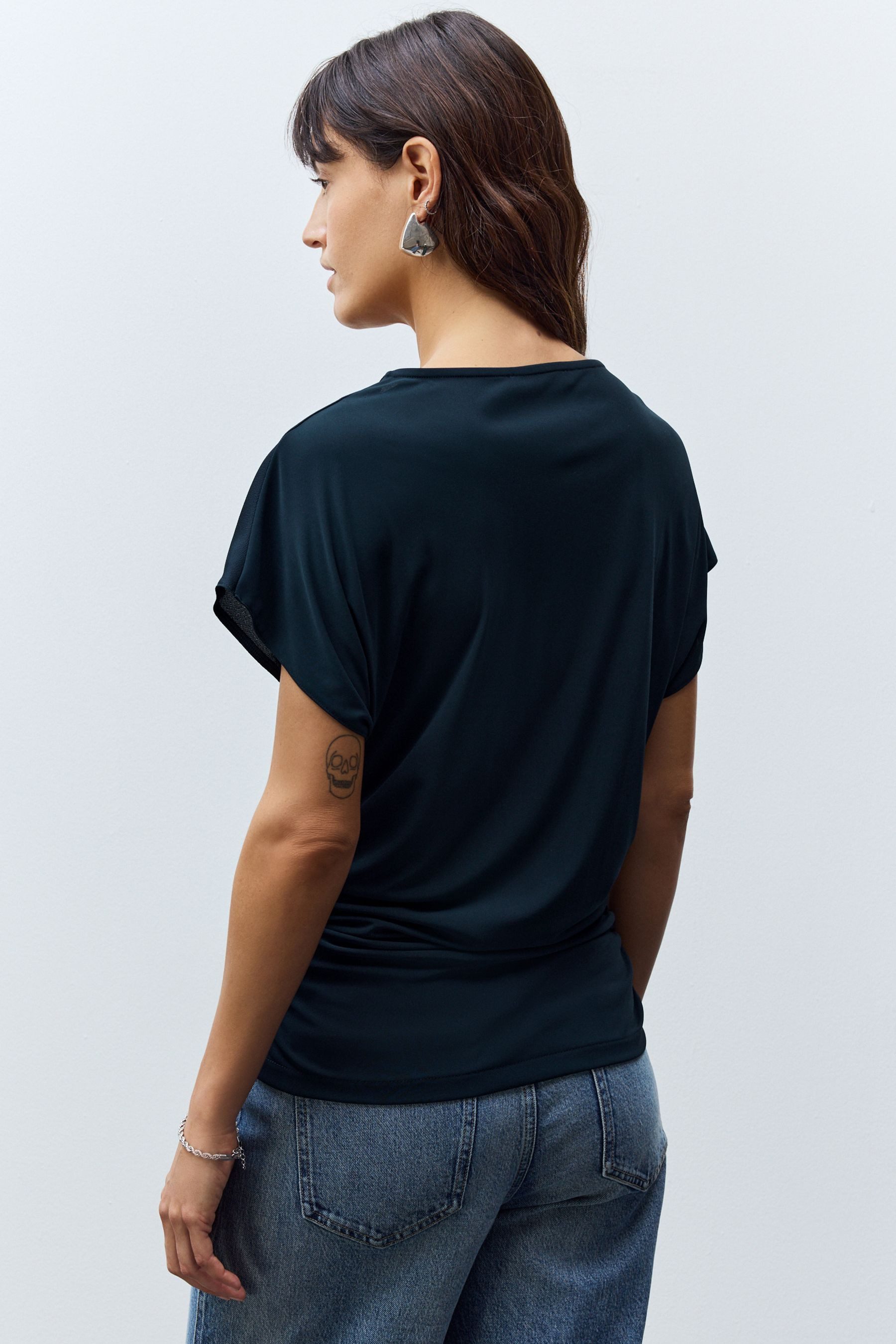 Next Kurzarmbluse Gerafftes Satin-Oberteil mit kurzen günstig online kaufen