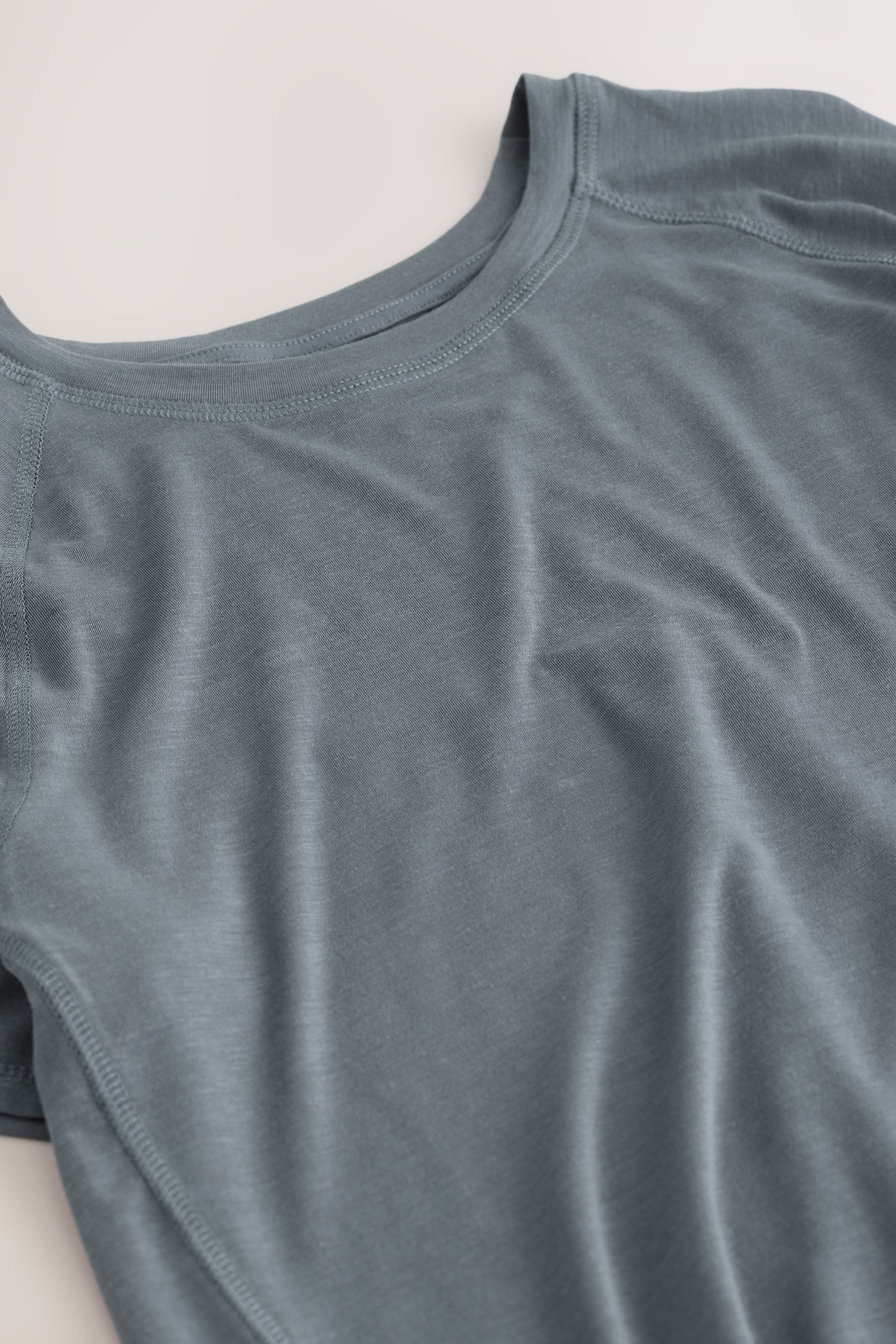 Next T-Shirt Kurzärmeliges Active T-Shirt, Rundhalsausschnitt (1-tlg)