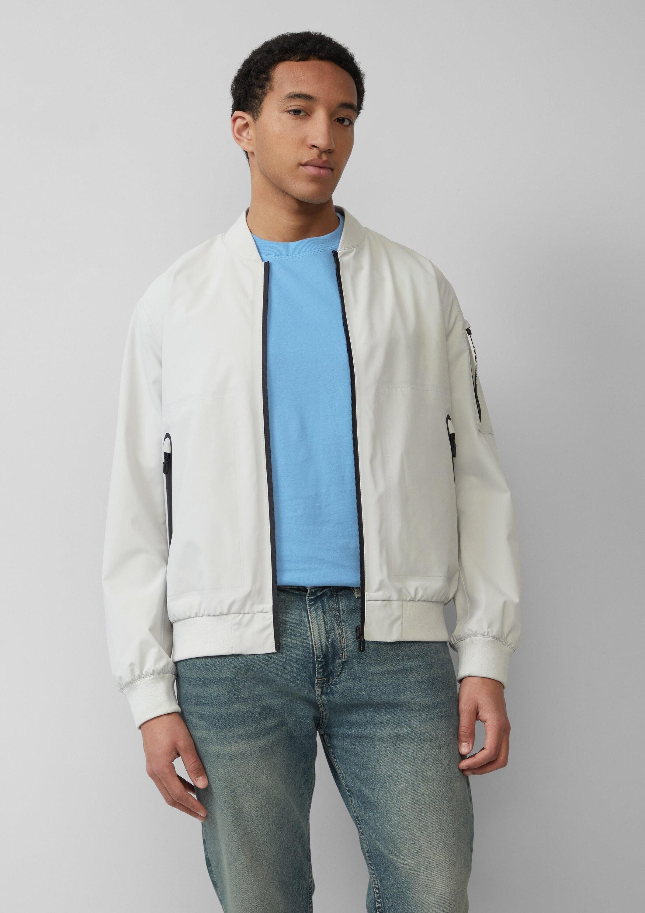 s.Oliver Funktionsjacke Outdoor-Jacke Wasserdichte Bomberjacke mit Ärmel-Detail