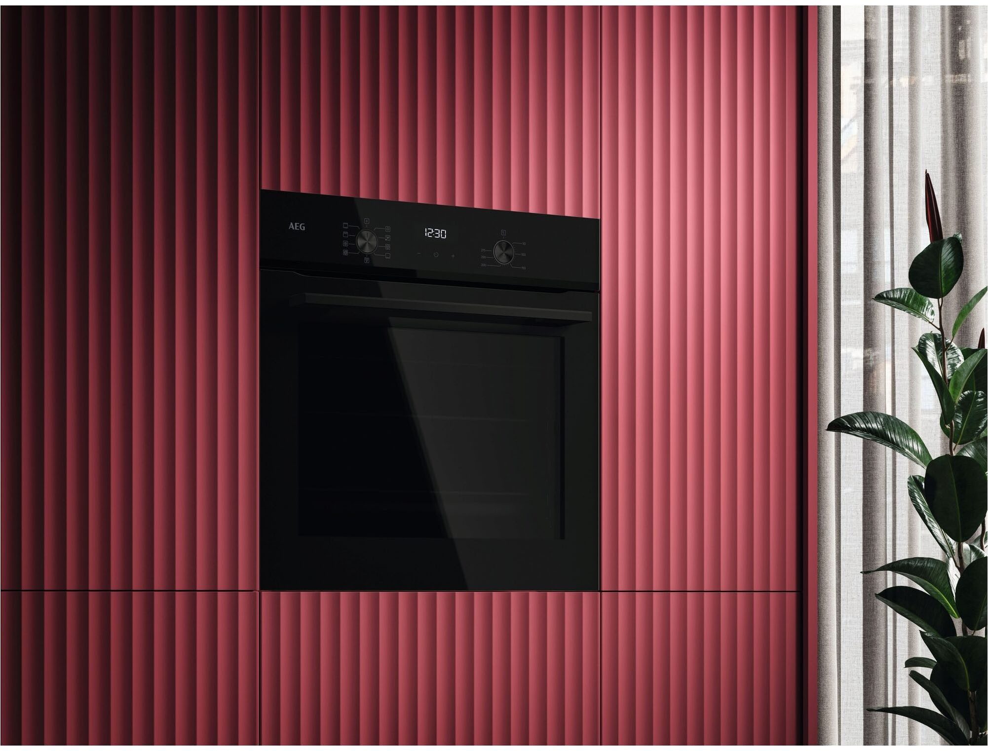 AEG Einbaubackofen SurroundCook® Serie 5000 TU5AB20WSK, Aqua-Reinigungsfunktion, Heißluft: Gleichmäßiges Garen auf 3 Ebenen: ideal für Mehrblech‑Backen