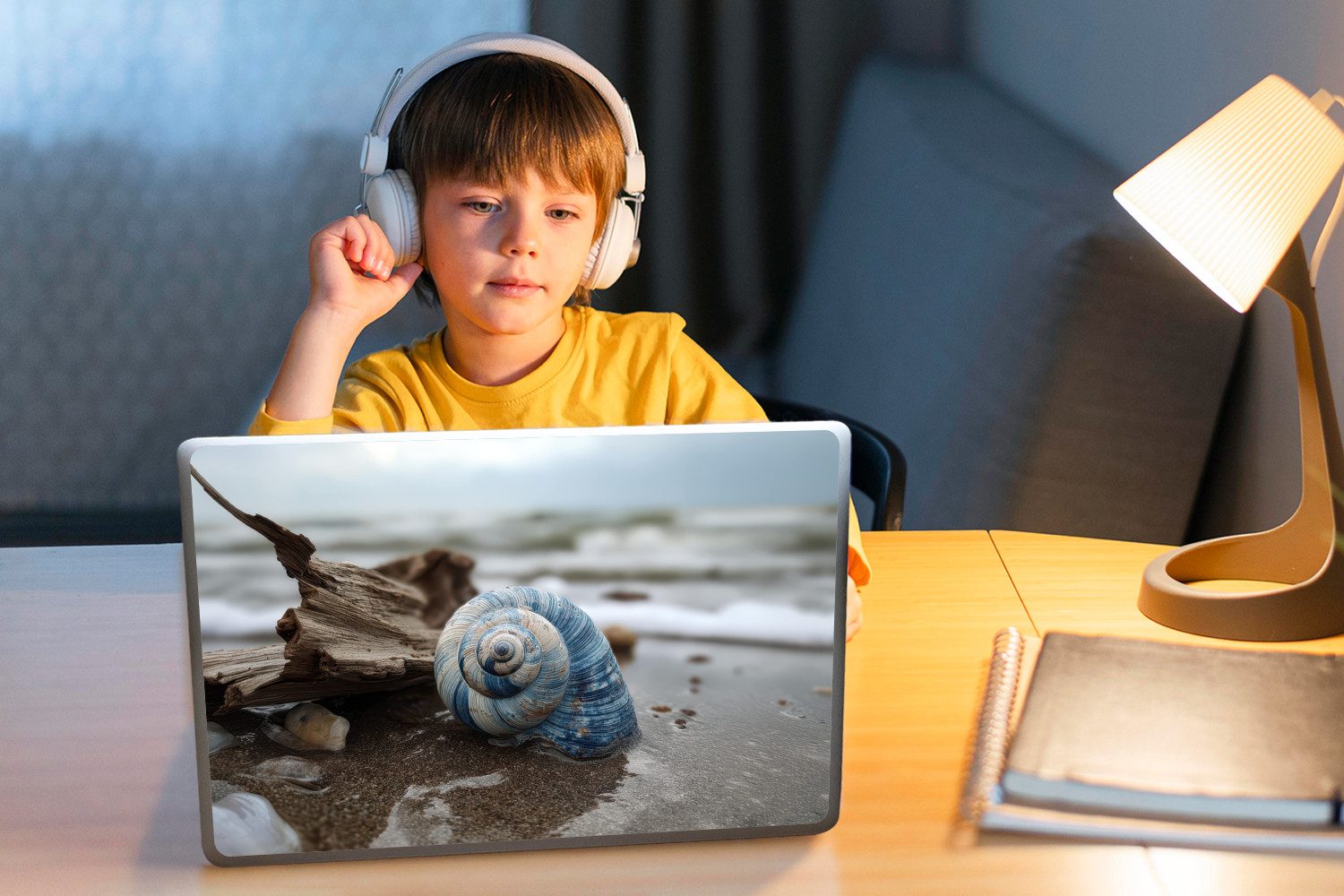MuchoWow Laptop-Aufkleber Muschel - Strand - Blau - Meer, (1tlg), Laptop Folien Cover, Aufkleber, Sticker, Schutz vor Kratzern, 30x21 cm