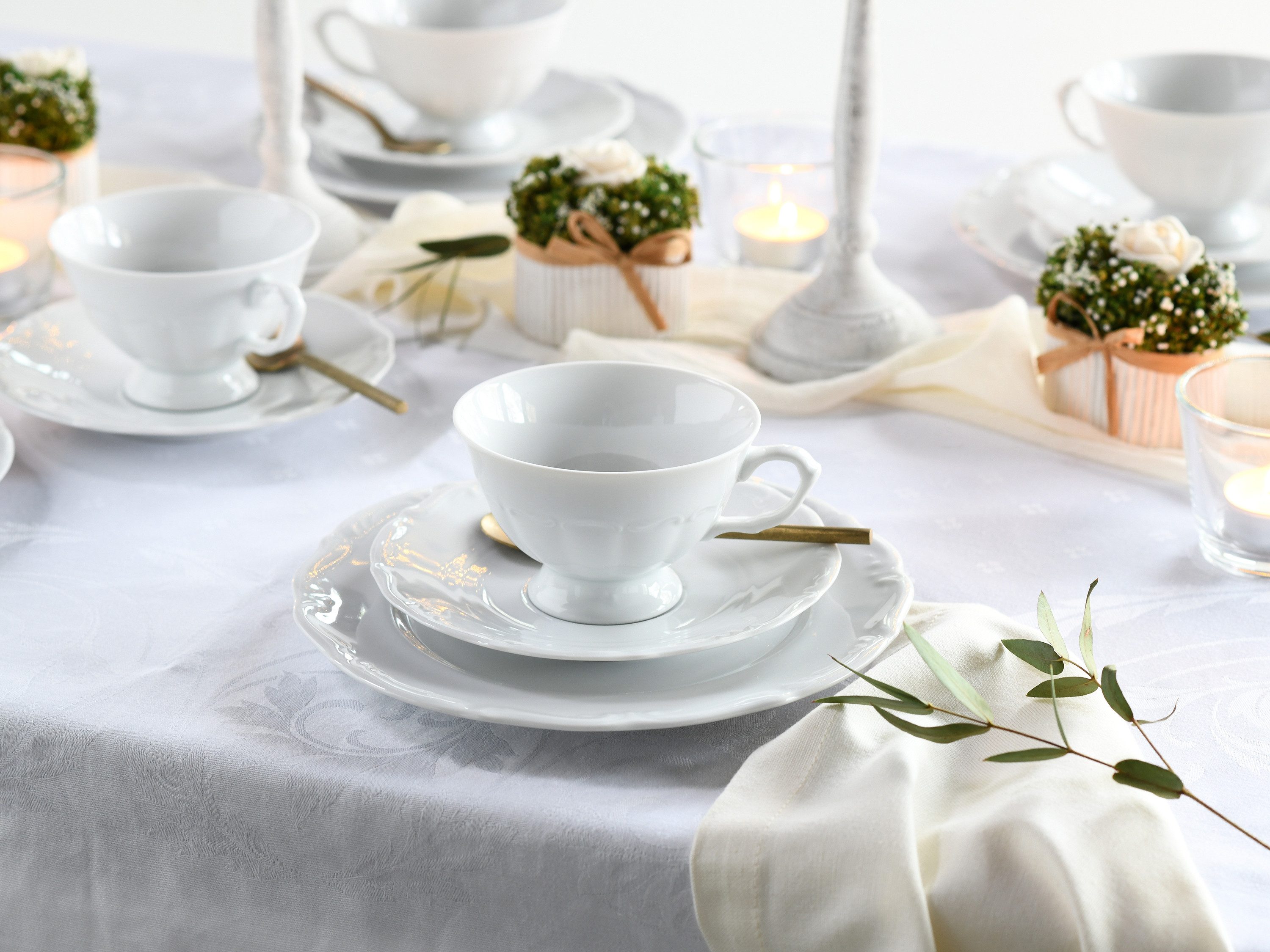 CreaTable Kaffeeservice Maria Theresia Weiss (18-tlg), 6 Personen, Porzellan