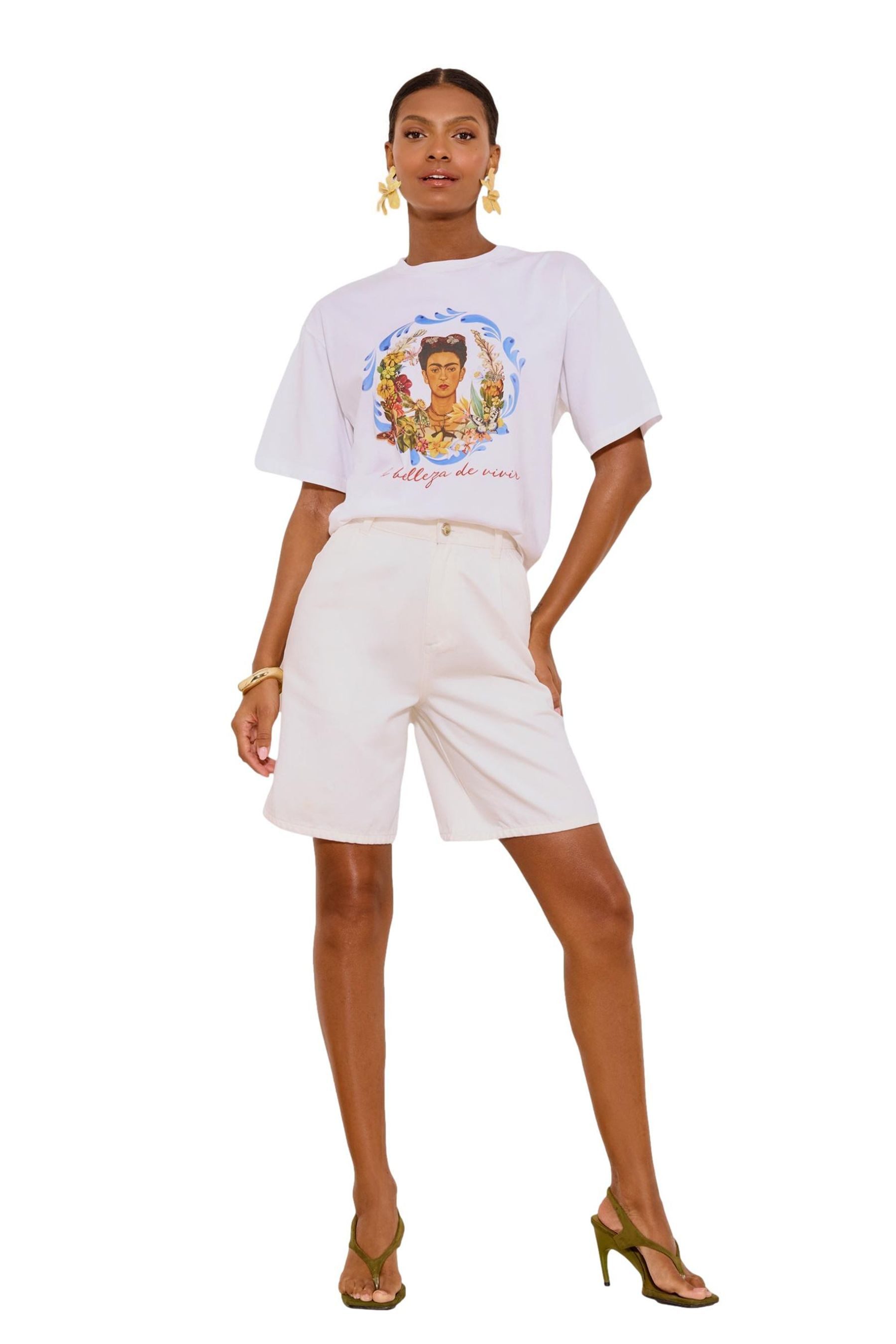 LIPSY T-Shirt Lipsy T-Shirt mit Tropenmuster (1-tlg)