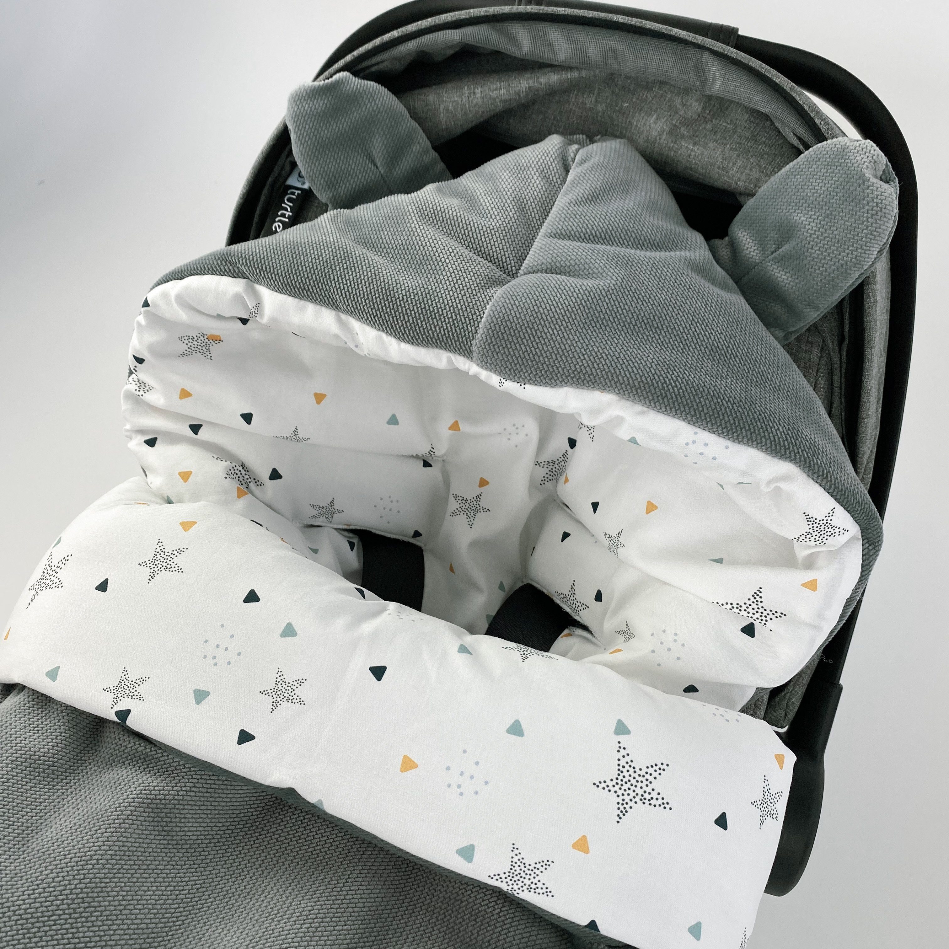 leicht wattiert, Schlafsack für Herbst Babyschale Fußsack Baby BABEES Übergang Einschlagdecke