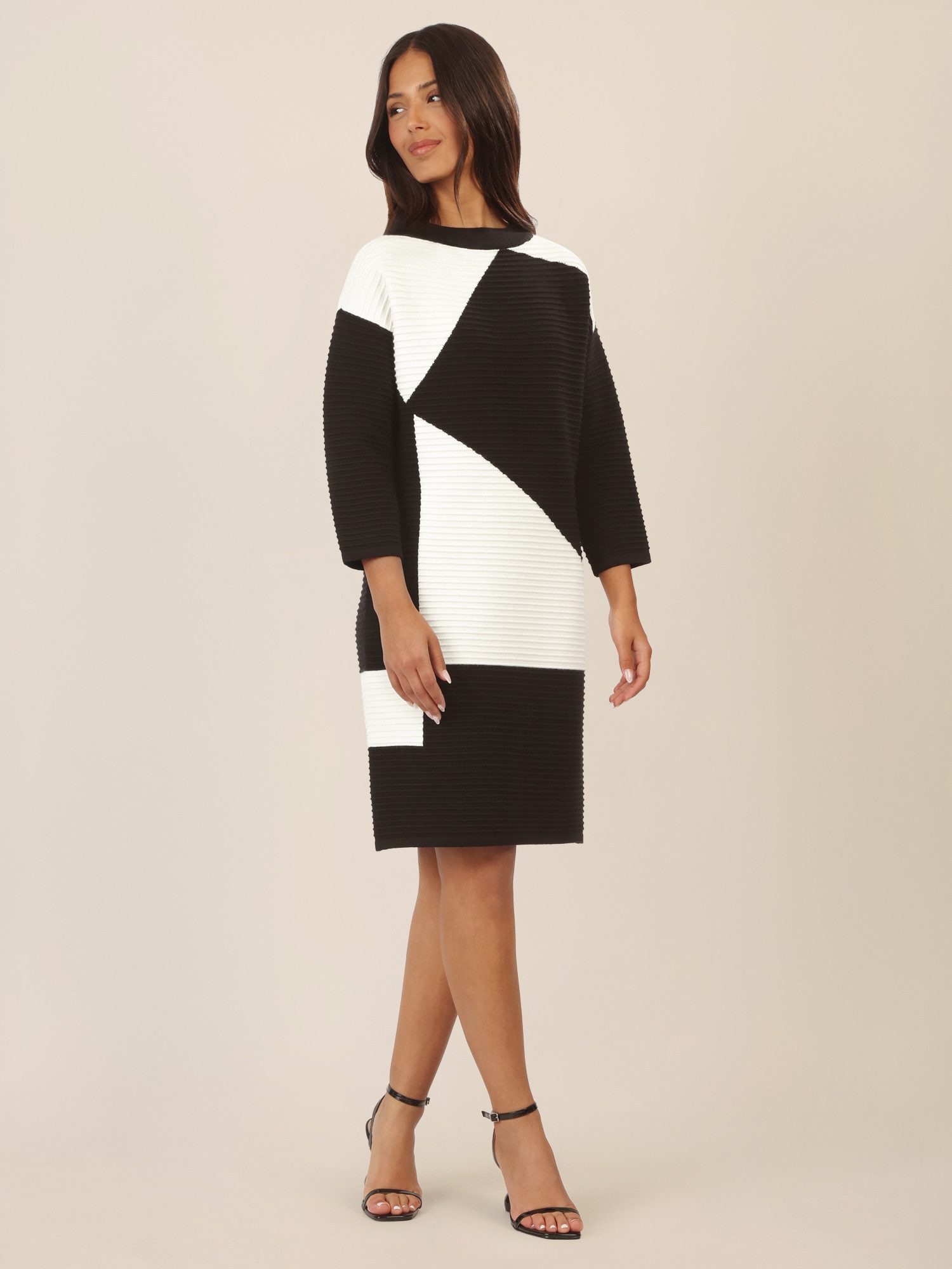 Apart Strickkleid mit grafischem Strukturmuster günstig online kaufen