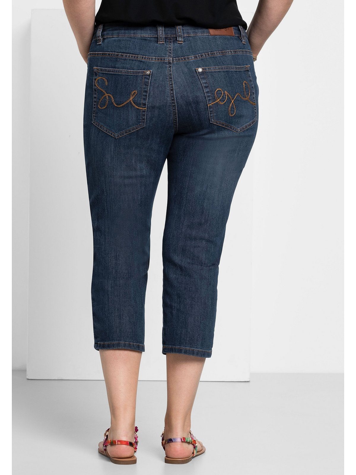 Sheego Caprijeans Große Größen mit Used-Effekten