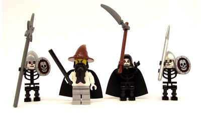LEGO® Spielbausteine - Böser Zauberer mit Skelettkriegern