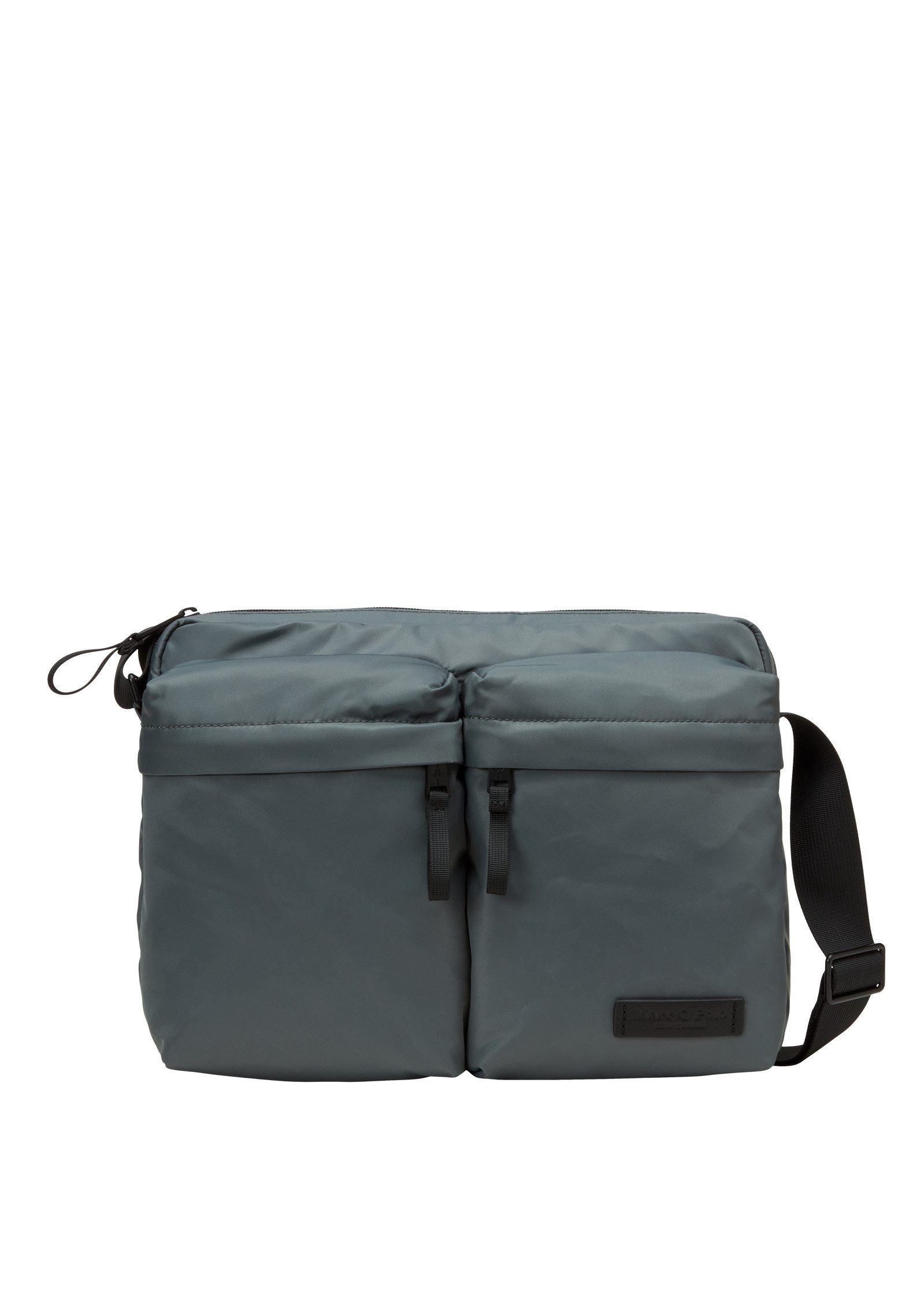 Marc O'Polo Umhängetasche aus recyceltem Material