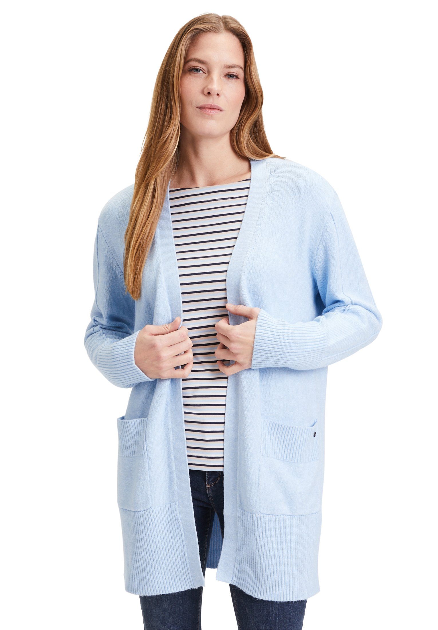 Betty&Co Strickjacke ohne Verschluss (1-tlg) Rippbündchen Hellblau