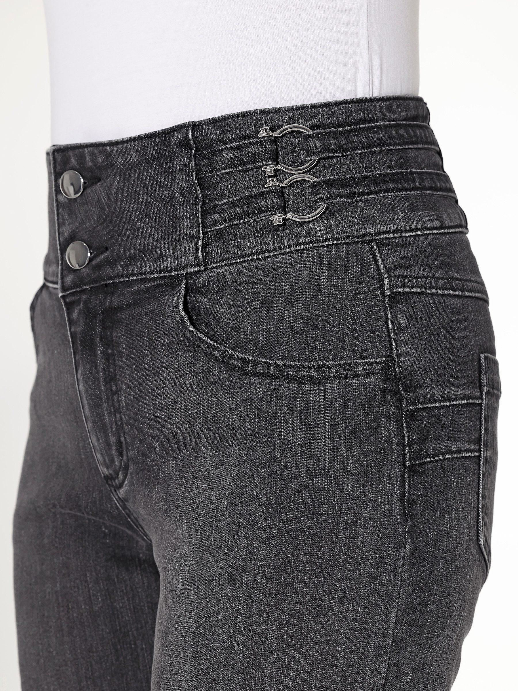 heine Bequeme Jeans Bootcut-Jeans erhöht – Bild 5 von 5