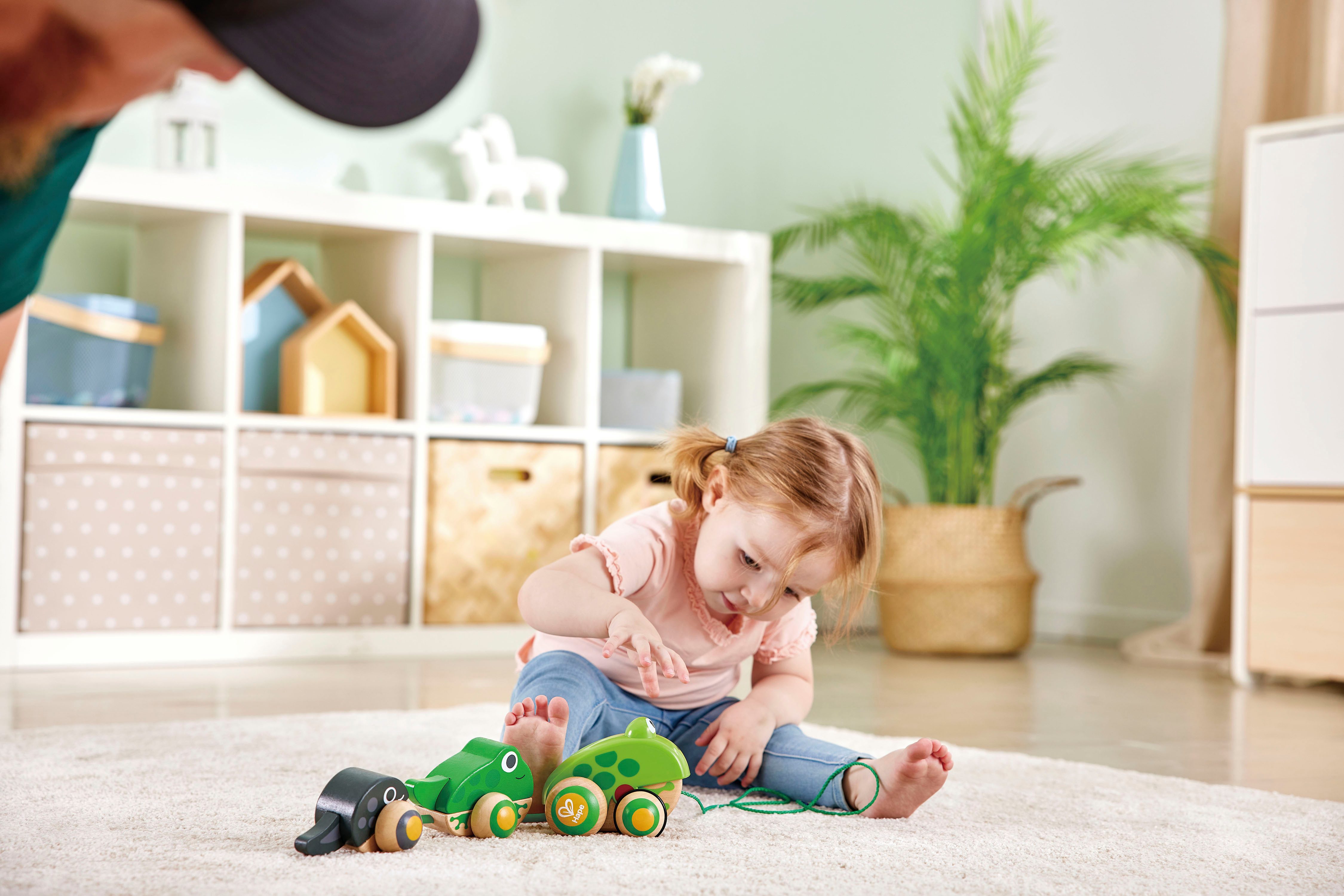 Hape Nachziehtier Frosch-Familie günstig online kaufen