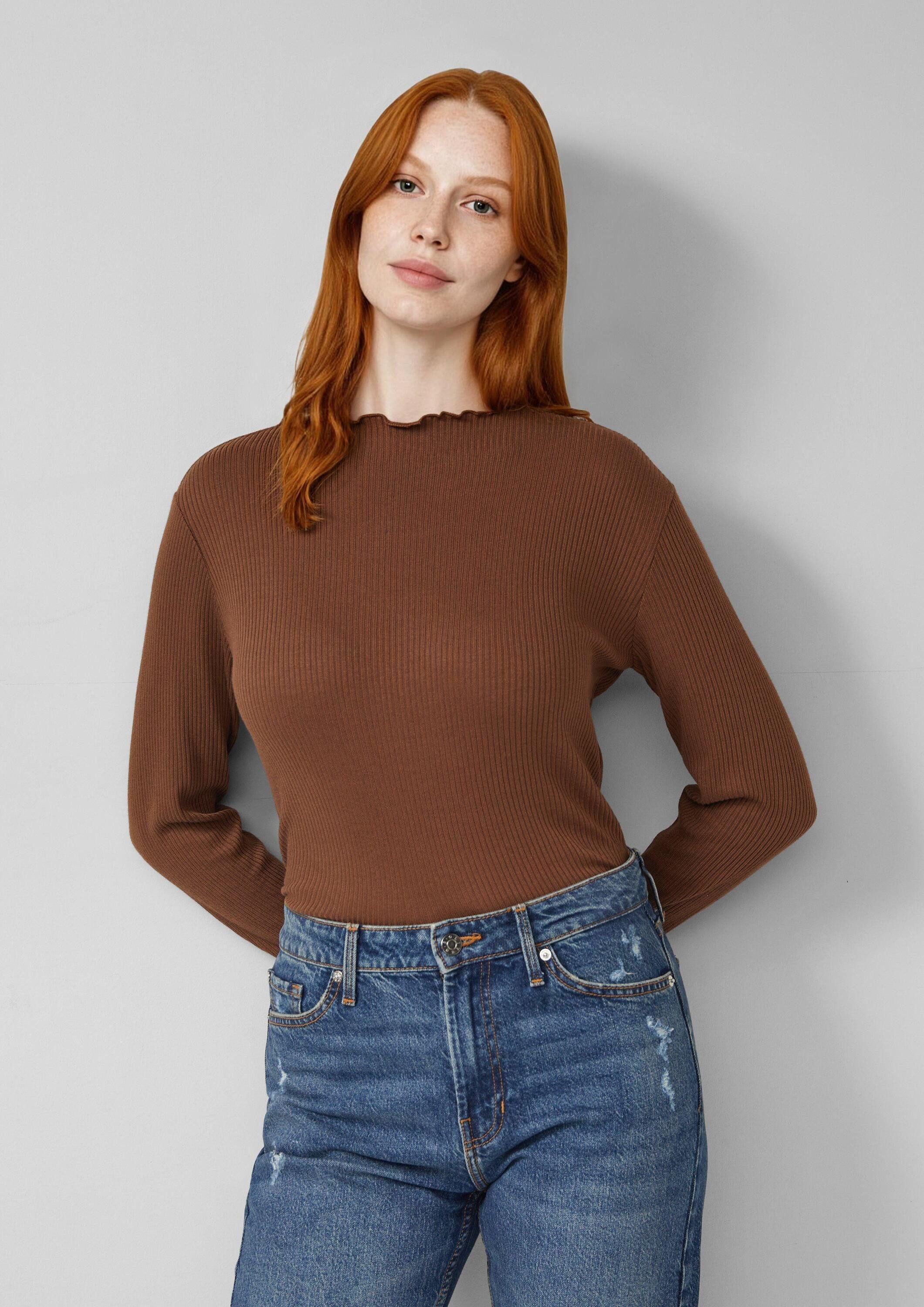 s.Oliver Langarmshirt T-Shirt Geripptes Langarmshirt mit gewelltem Saum