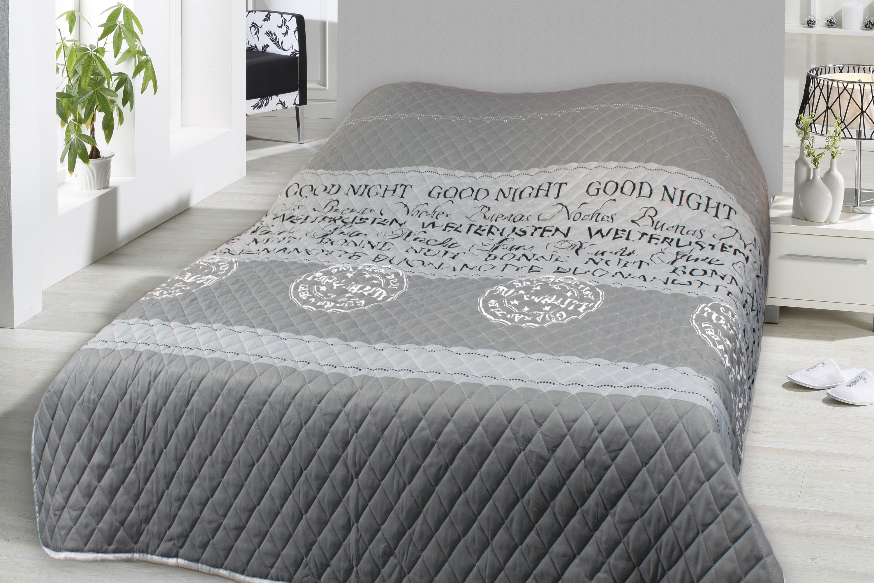 Tagesdecke mit Steppung 140x210 oder 240x220, Leonado Vicenti, Bettüberwurf Grau mit Schriftzug Good Night
