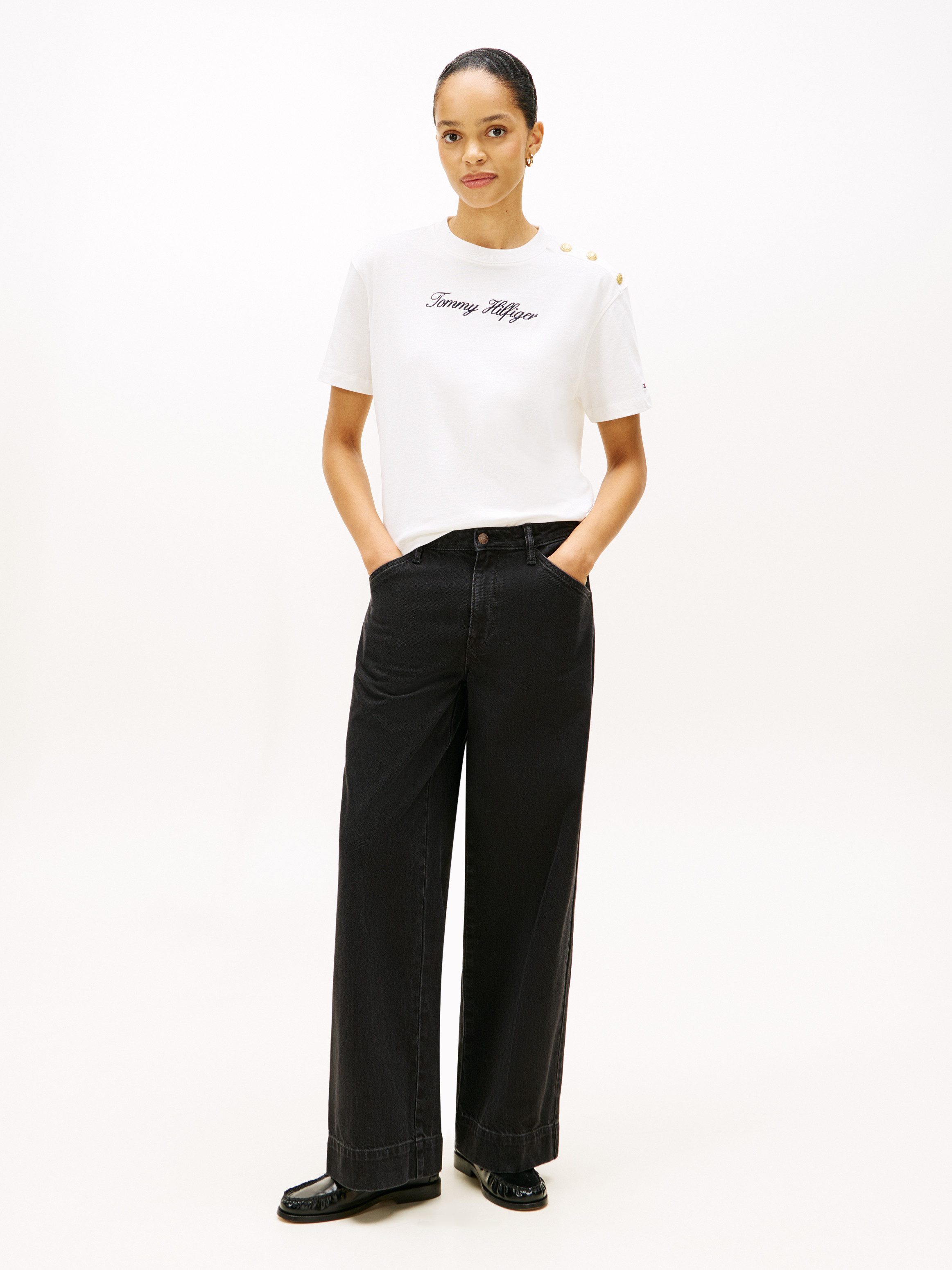Tommy Hilfiger Kurzarmshirt GOLD BTN SCRIPT MDRN SS TEE mit goldfarbenen Knöpfen