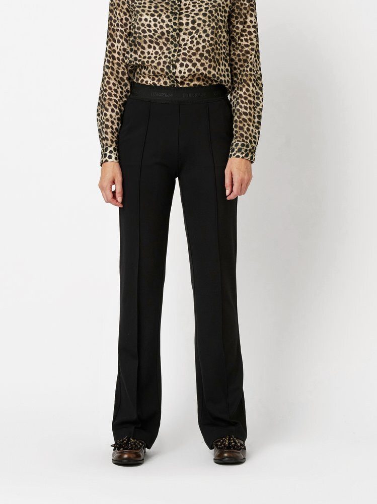 TONI Bootcuthose Jenny mit eleganten Biesen und sportivem Gummibund günstig online kaufen