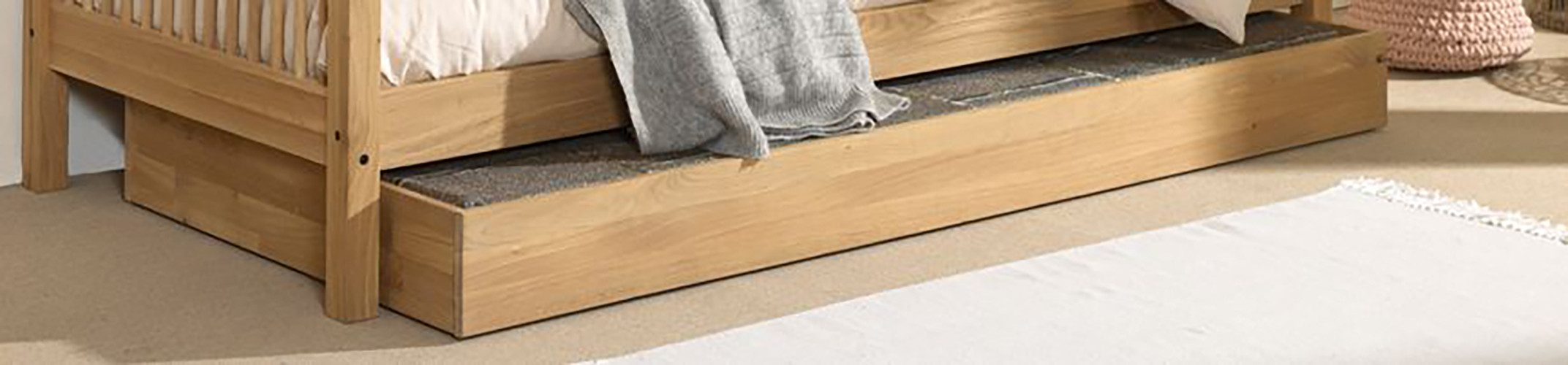 Home affaire bed drawer (Made in Europe), with roller guides, 90x90cm, also usable as storage space, oiled oak
