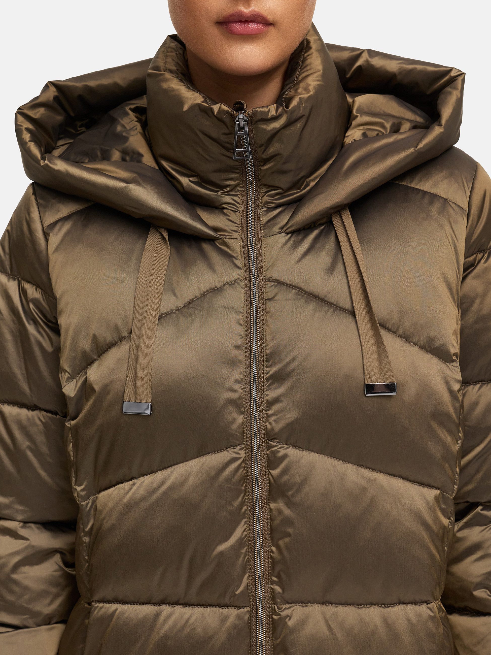 Manisa Wintermantel mit Stehkragen und fester Kapuze und dekorativen Strick günstig online kaufen