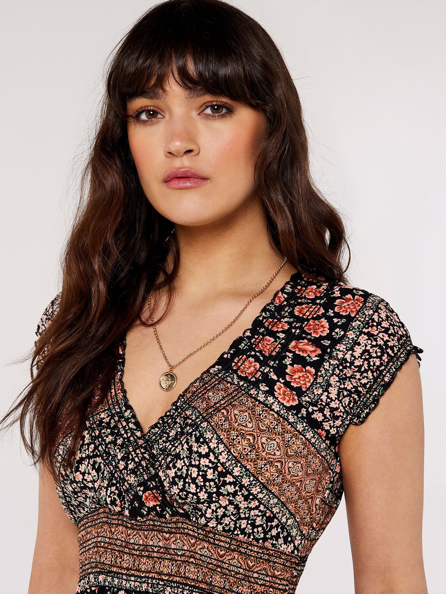 Apricot Maxikleid Folklore Maxikleid, mit gesmokter günstig online kaufen