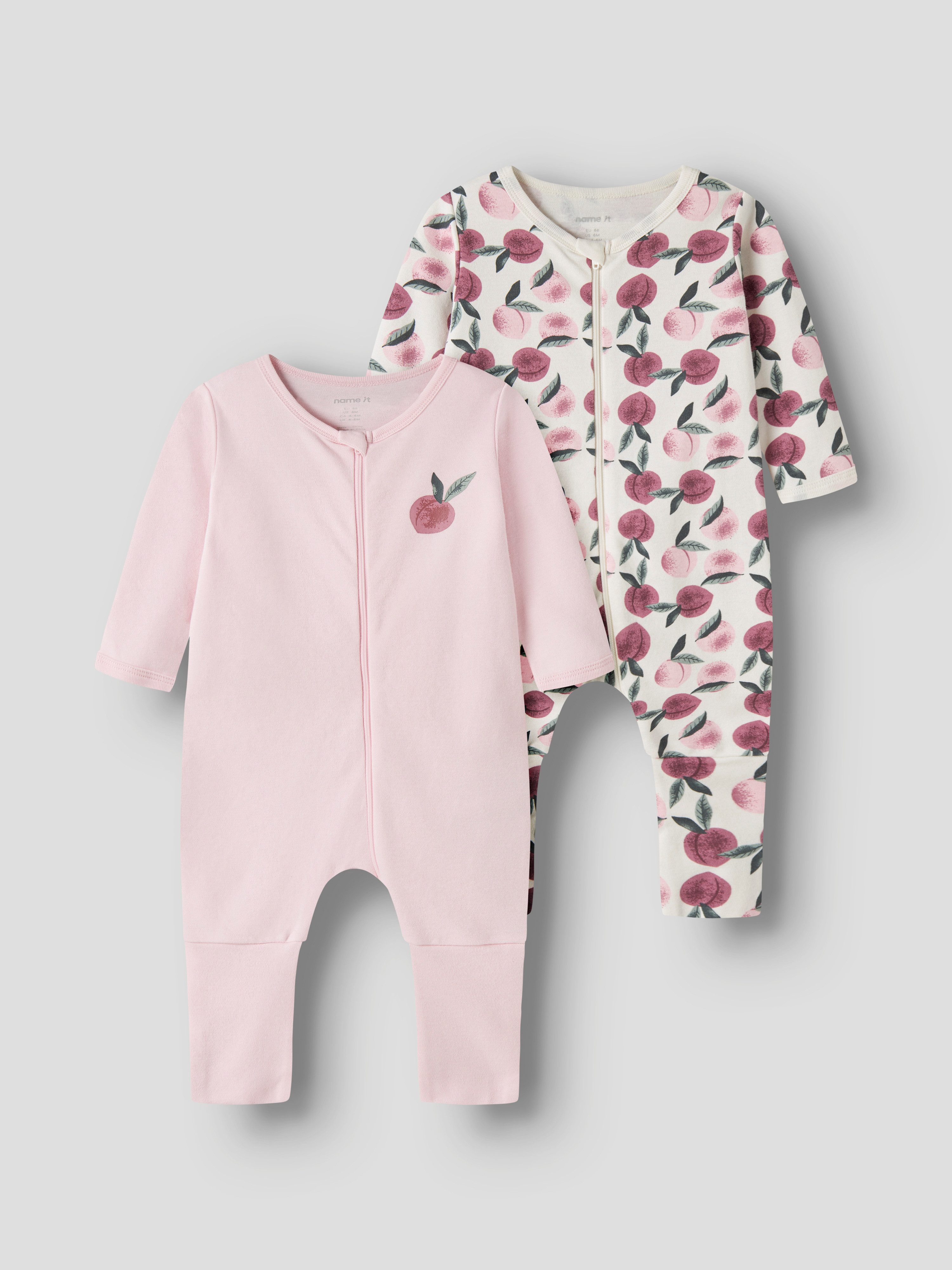 Name It Schlafanzug NBFNIGHTSUIT 2P ZIP FF PEACHES NOOS (Packung, 2 tlg) aus Baumwolle in Jersey-Qualität, lockere Passform, mit Reißverschluss