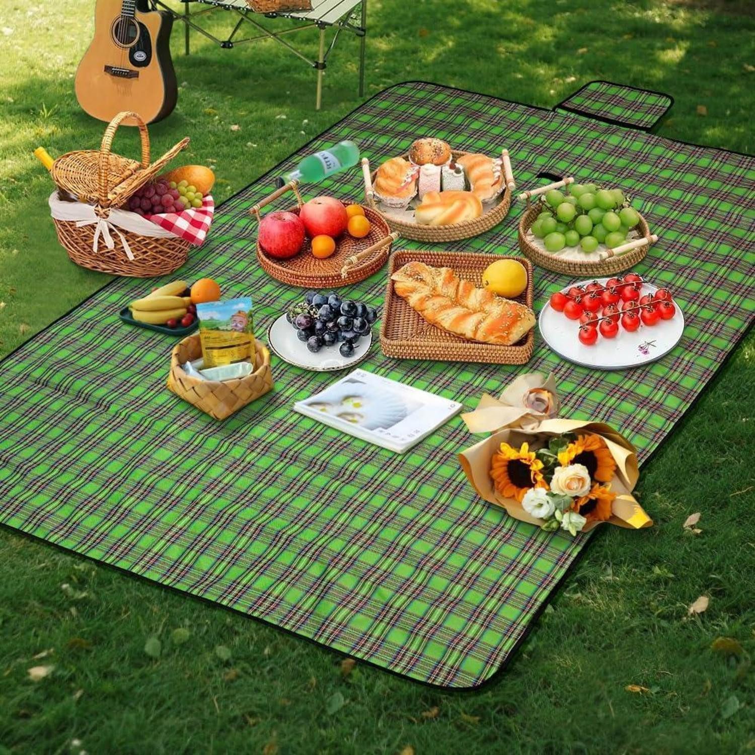 Picknickdecke Picknickdecke 150x200cm wasserdicht faltbar Grün Streifen 150 x 200 cm, LuxusKollektion