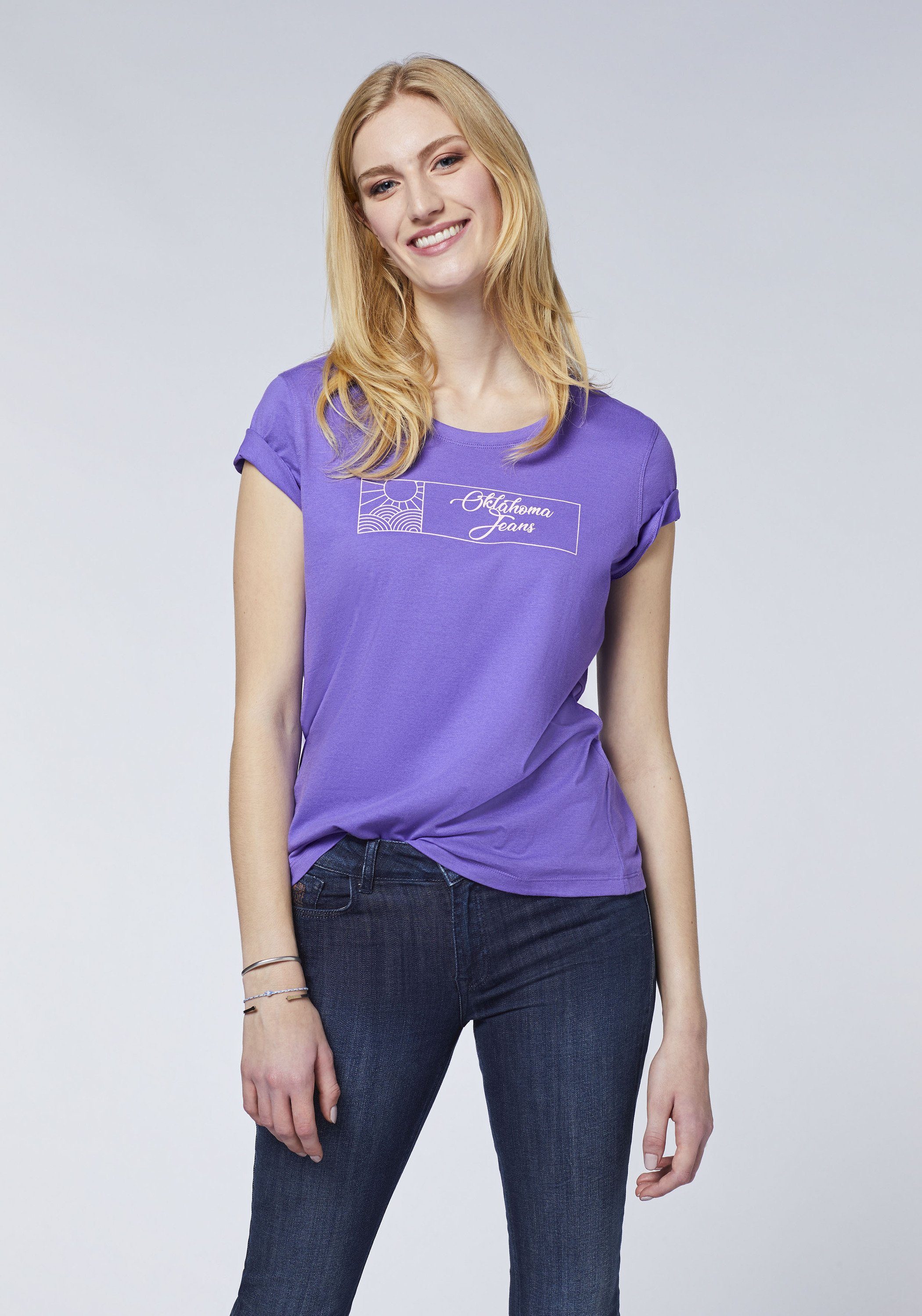 18-3737 Sonnenprint mit und Oklahoma Passion Logo Flower Jeans Print-Shirt