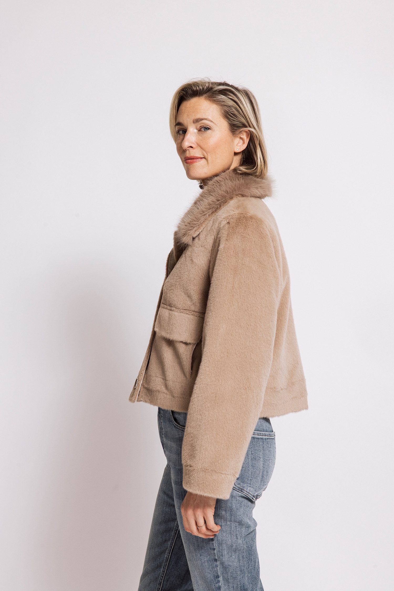 Zhrill Fellimitatjacke ZHJUJI – Bild 2 von 3