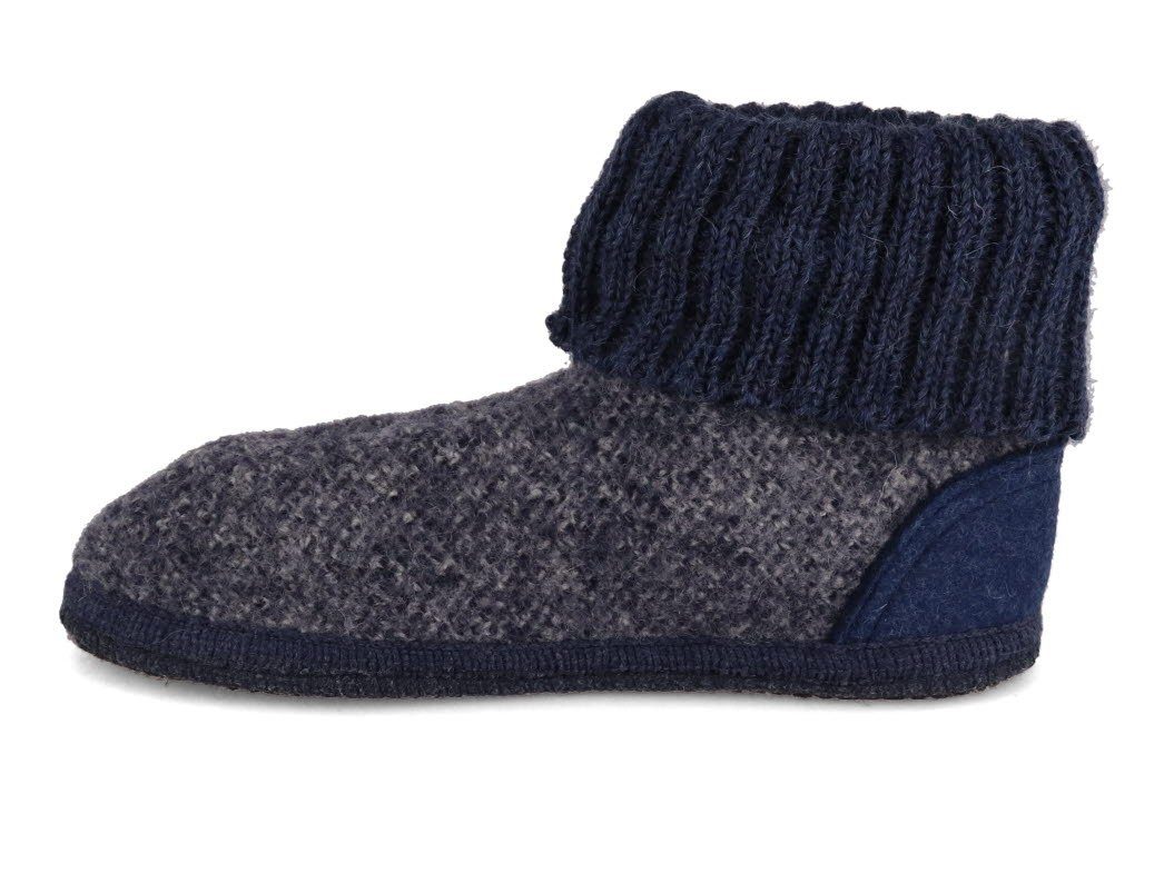 Haflinger Optimal für junge Füße Hüttenschuhe wärmespendend bis über die Knöchel