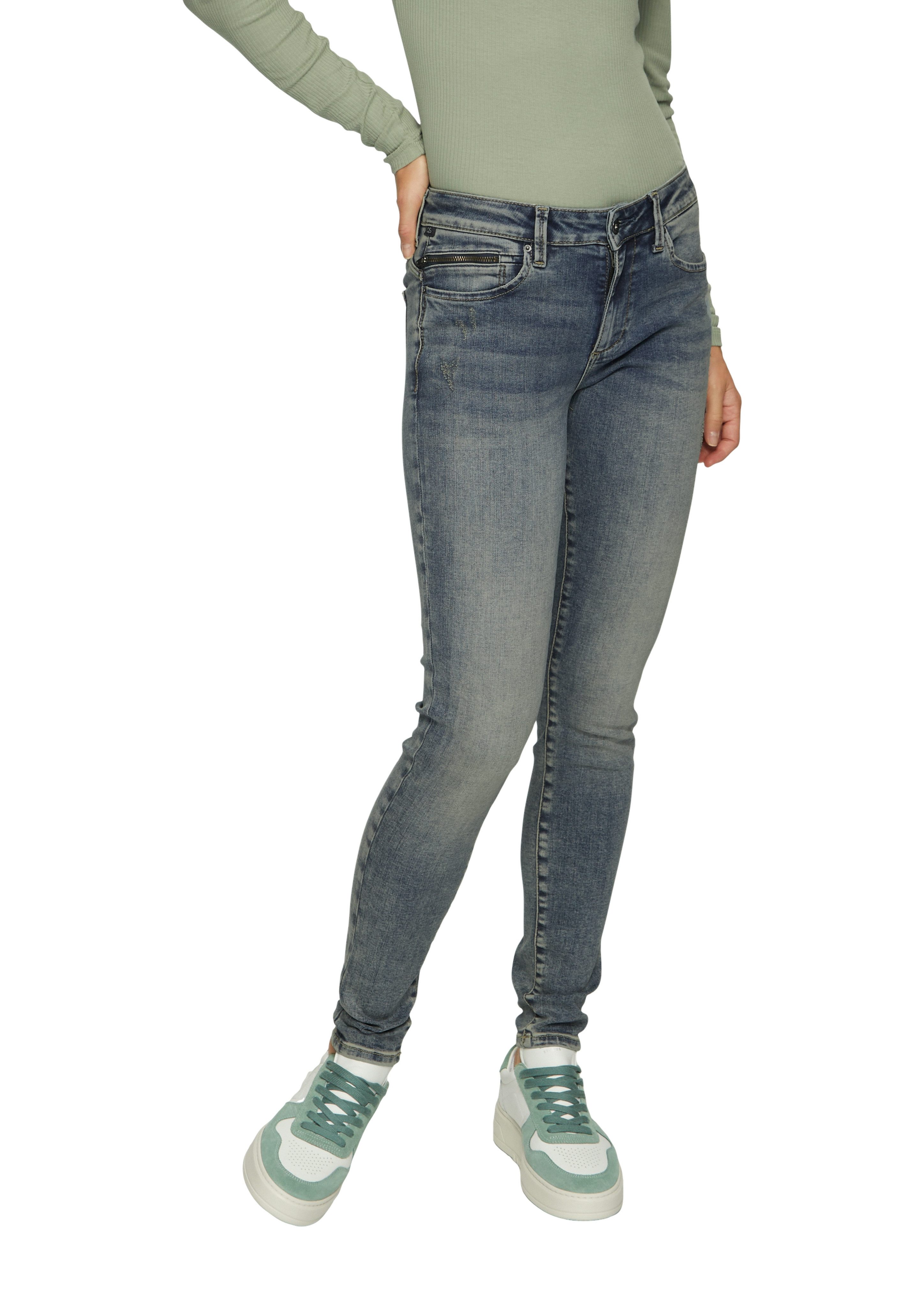 QS Regular-fit-Jeans "SADIE", im Five-Pocket Style günstig online kaufen